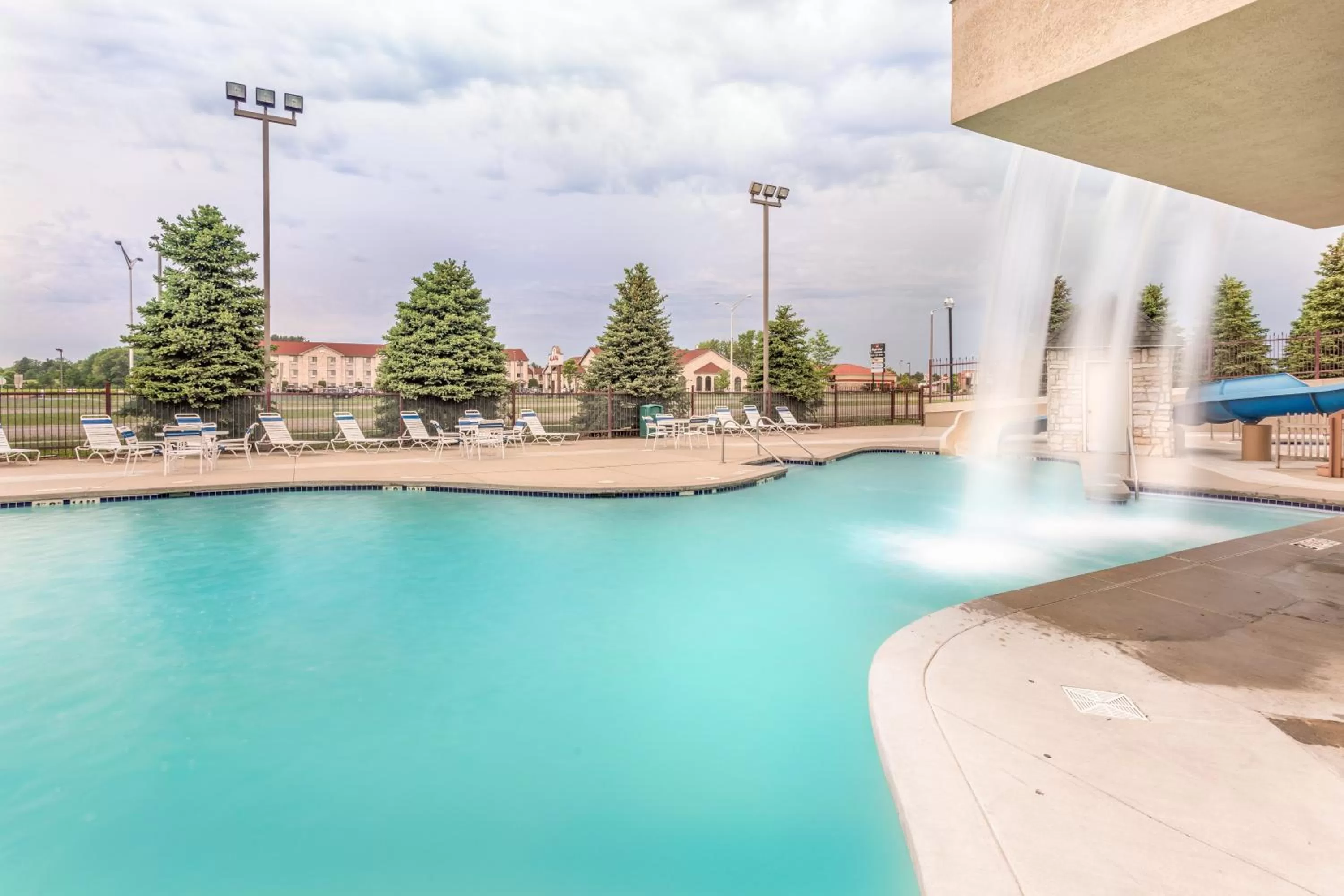 Swimming pool in Holiday Inn Express Wisconsin Dells by IHG