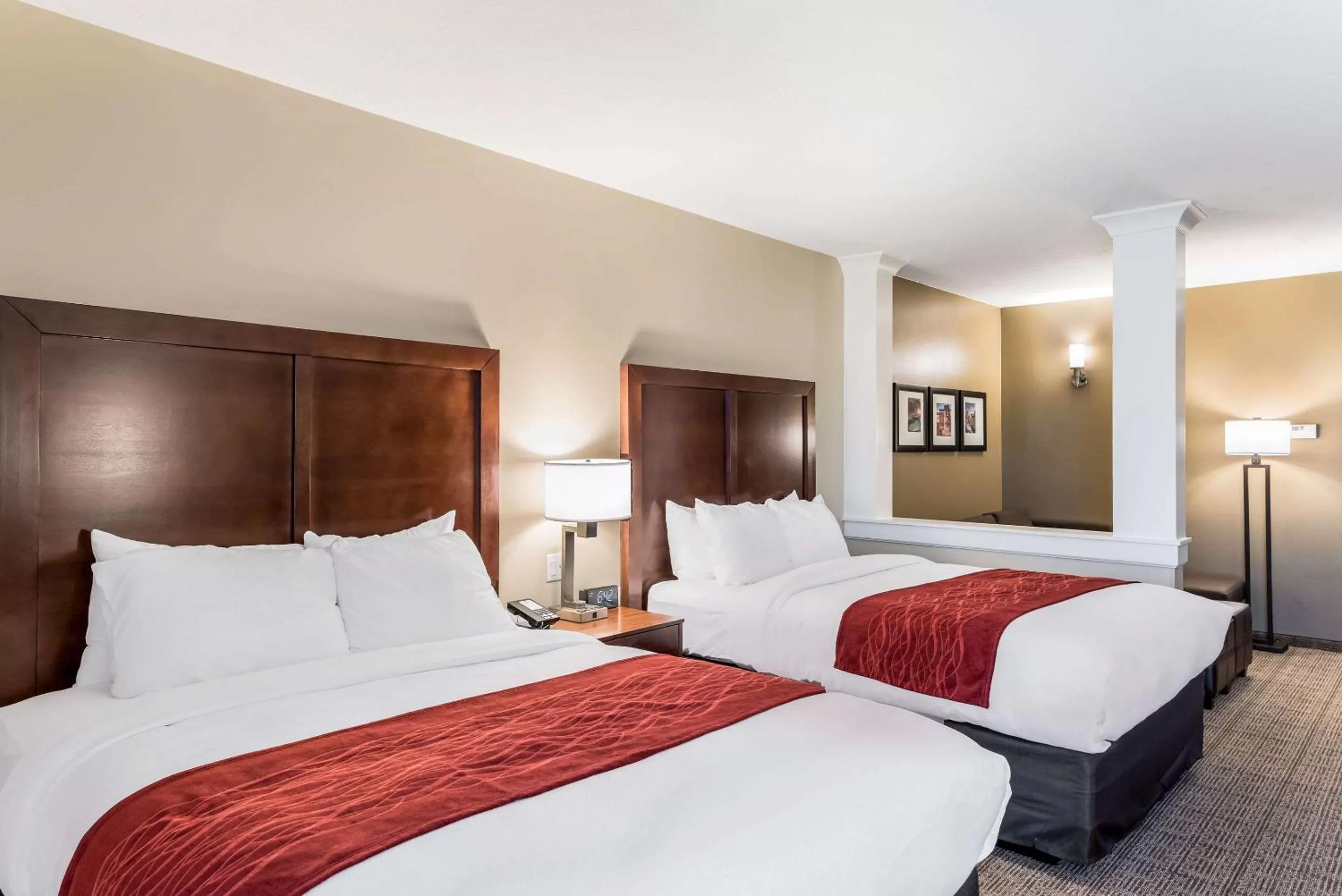 Photo of the whole room, Bed in Comfort Inn & Suites Zion Park Area