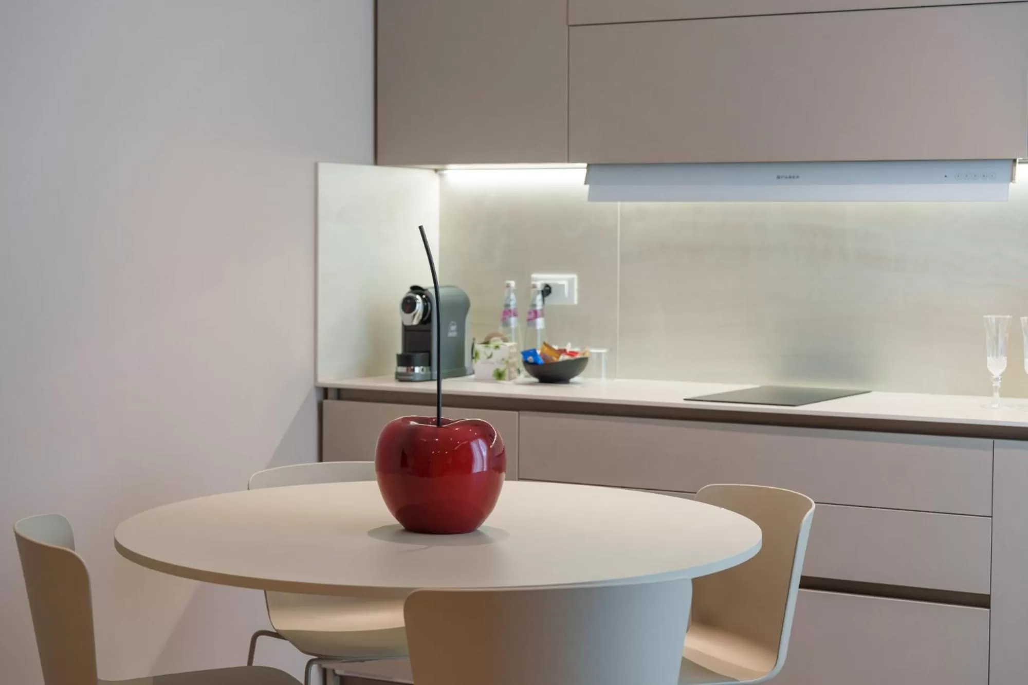 Kitchen or kitchenette in Vi Suites