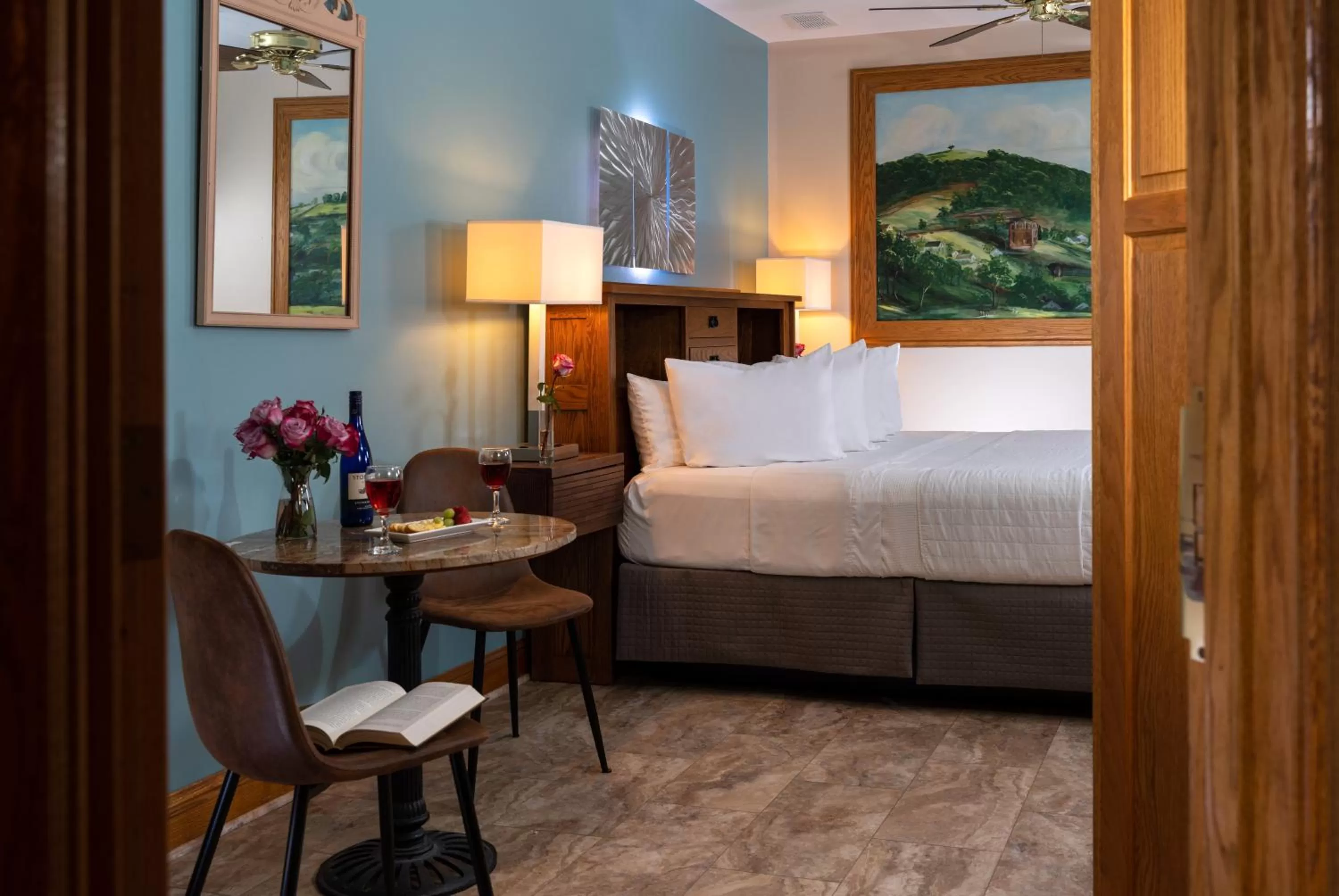 Seating area in Hermann Hill