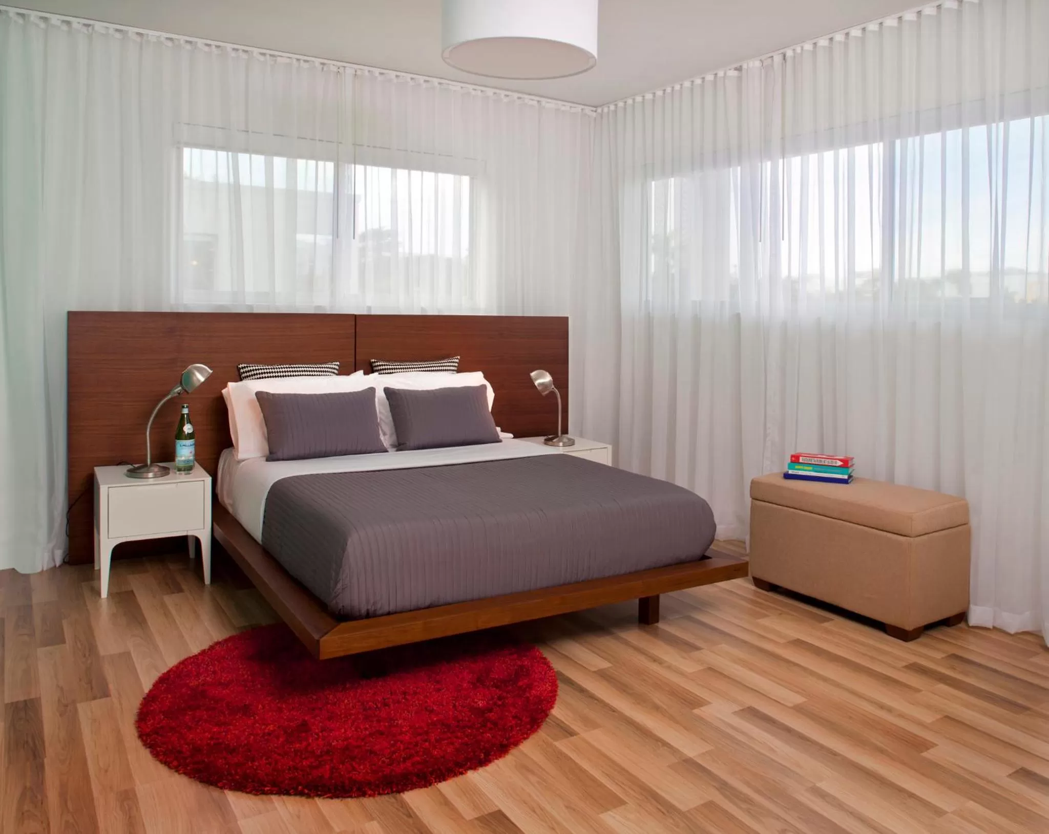 Bed in 1818 Meridian House Apartments and Suites by Eskape Collection