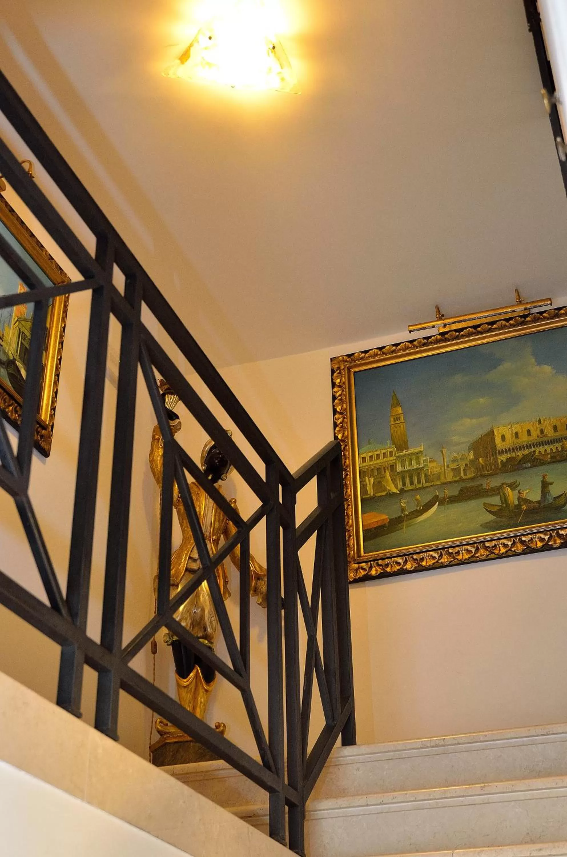 Decorative detail in Hotel Orion