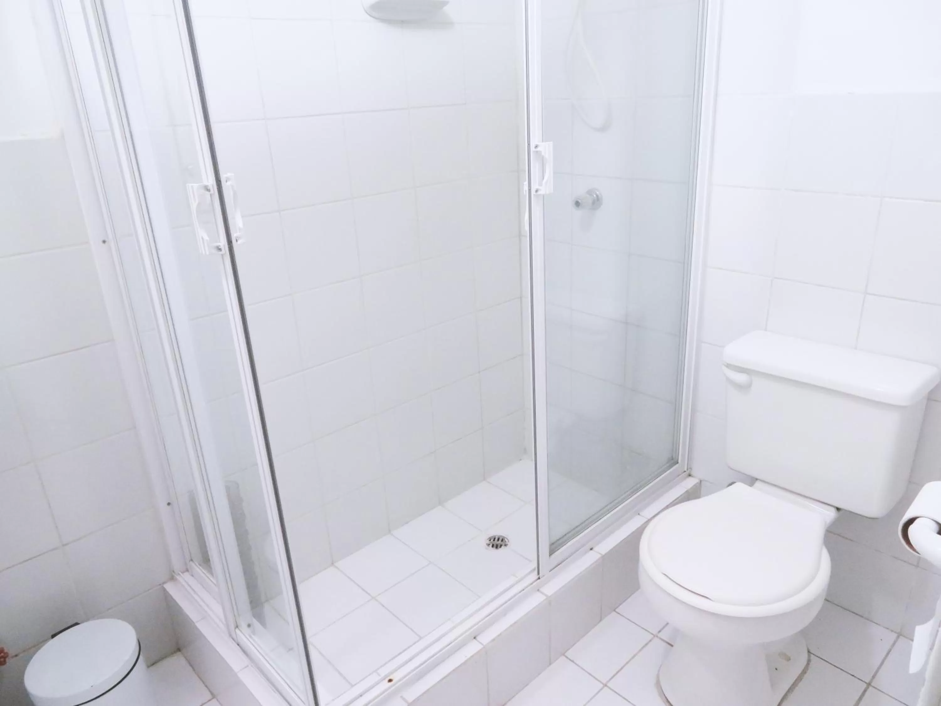 Shower in Bird Garden Guest House