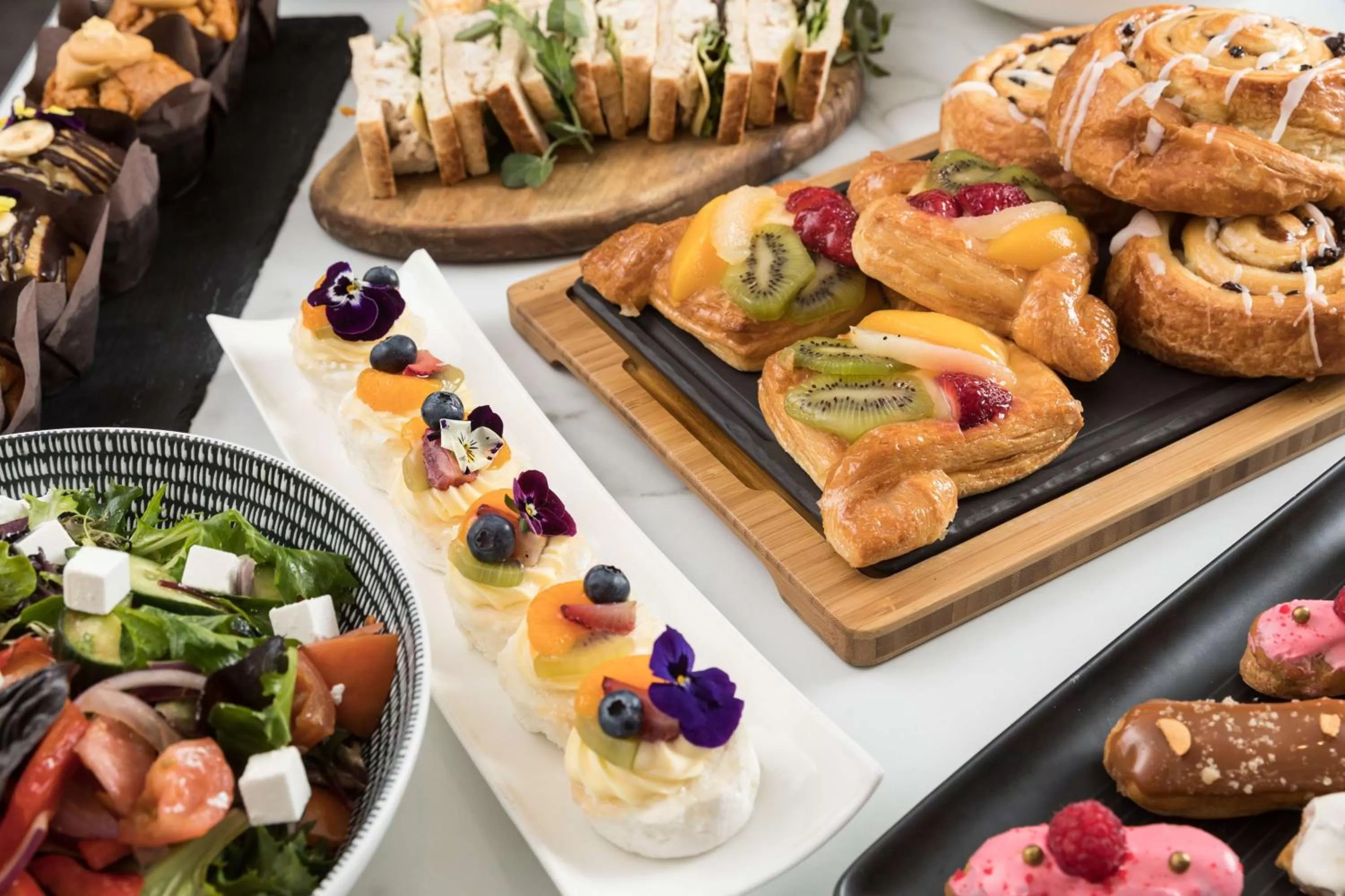 Restaurant/places to eat in Rydges Parramatta