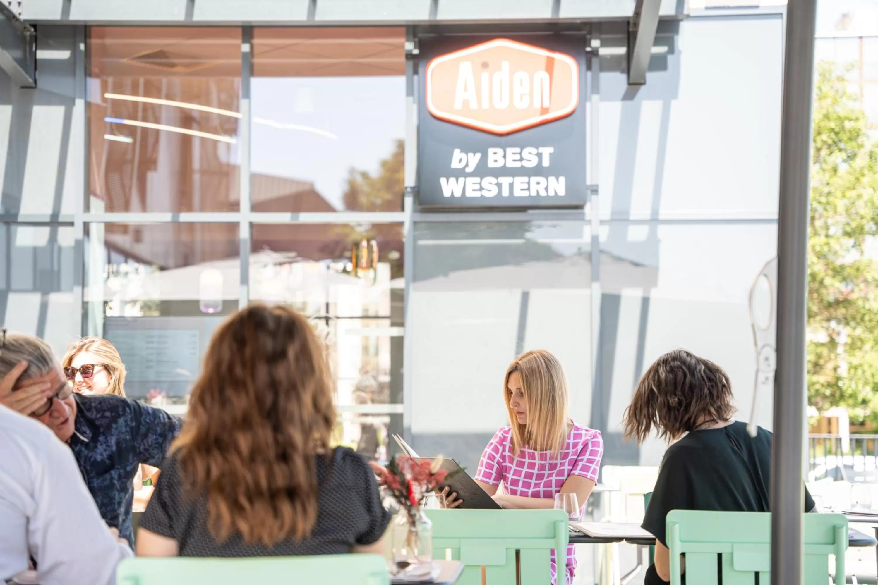 Patio in Aiden by Best Western Clermont-Ferrand Hotel & Spa