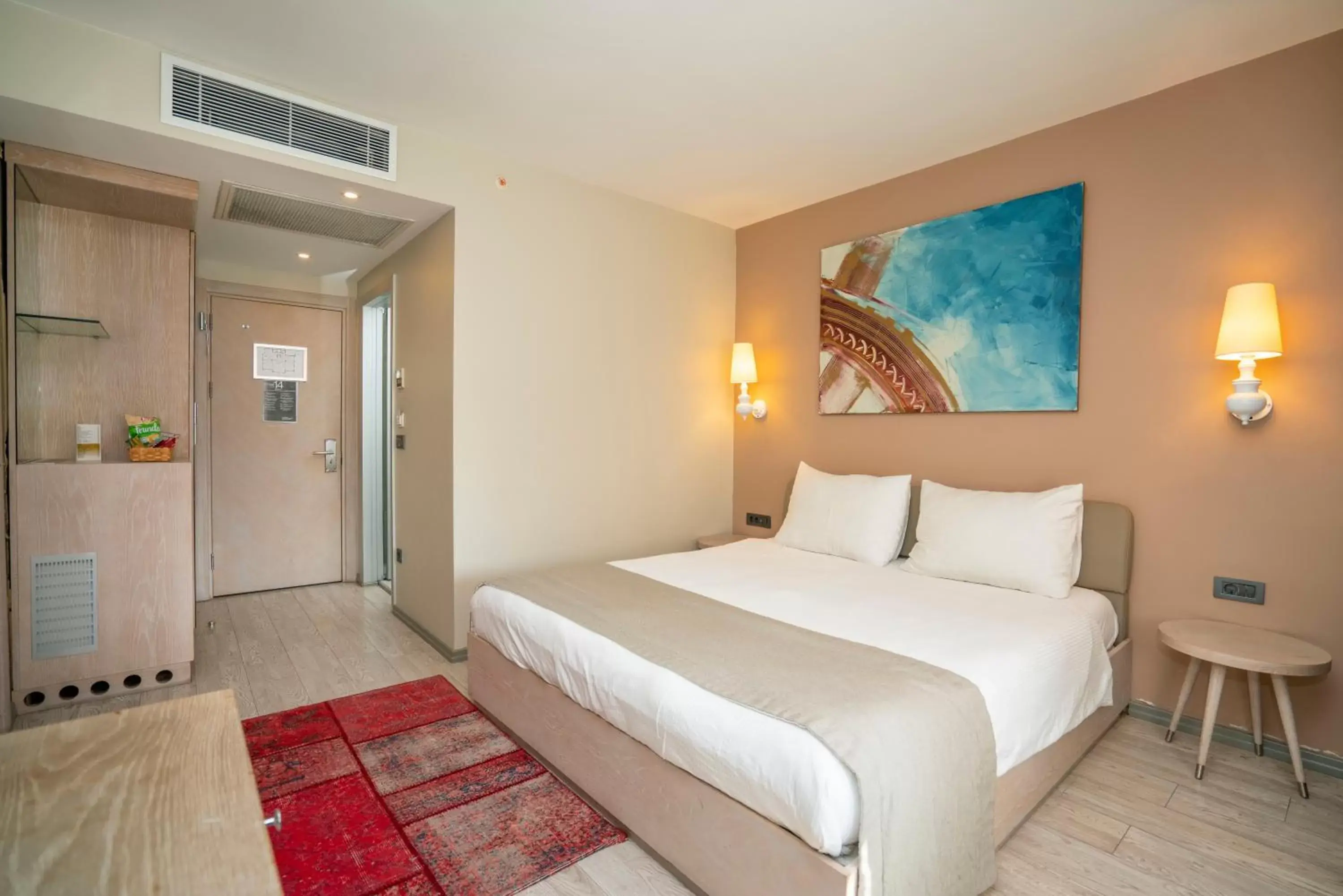 Economy Double Room in The Gate Ataşehir Finance Centre Economy Double Room in The Gate Ataşehir Finance Centre