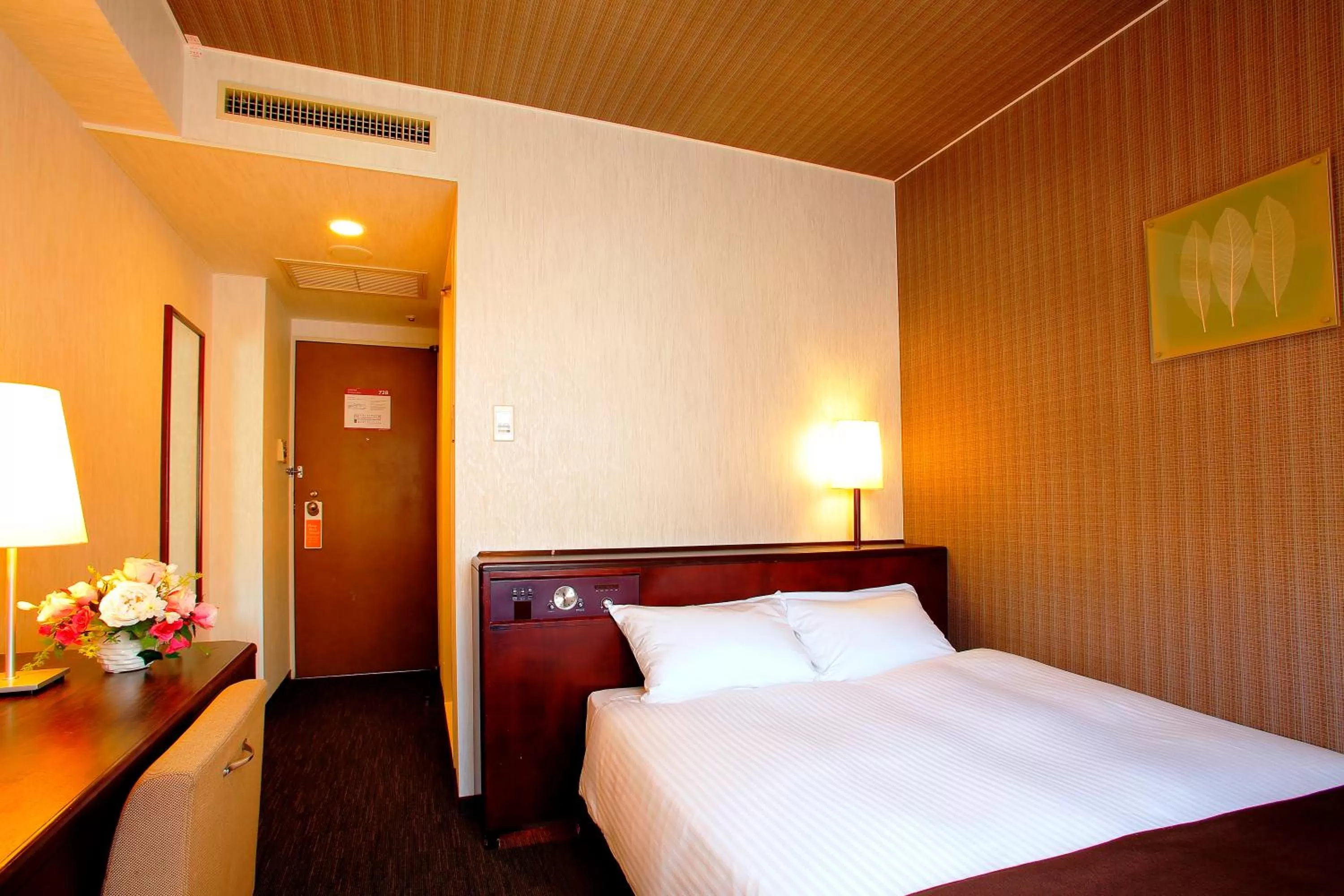 Double Room with Small Double Bed - Non-Smoking - No Daily Cleaning in Nest Hotel Sapporo Ekimae
