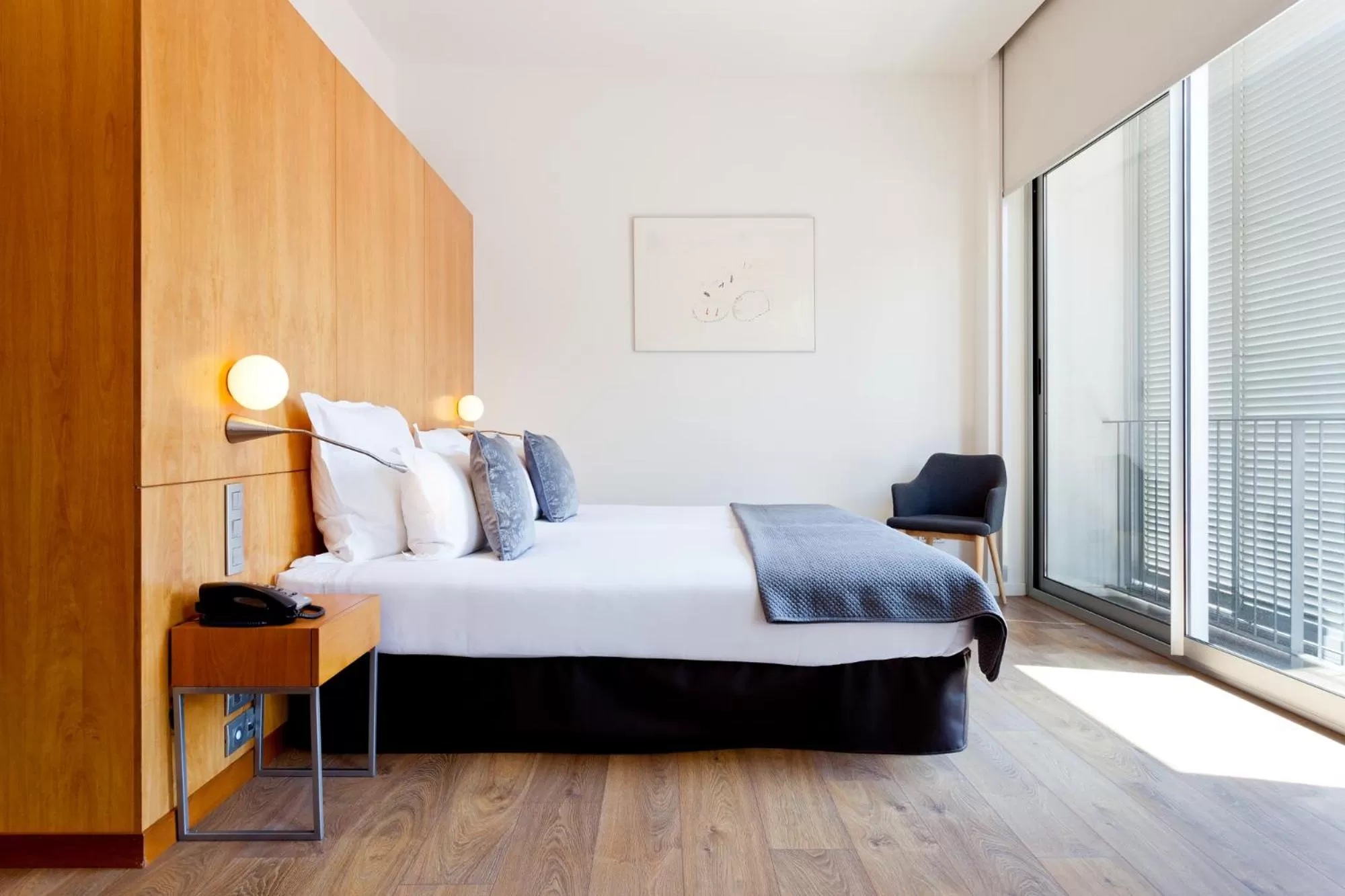 Photo of the whole room, Bed in Hotel Condes de Barcelona