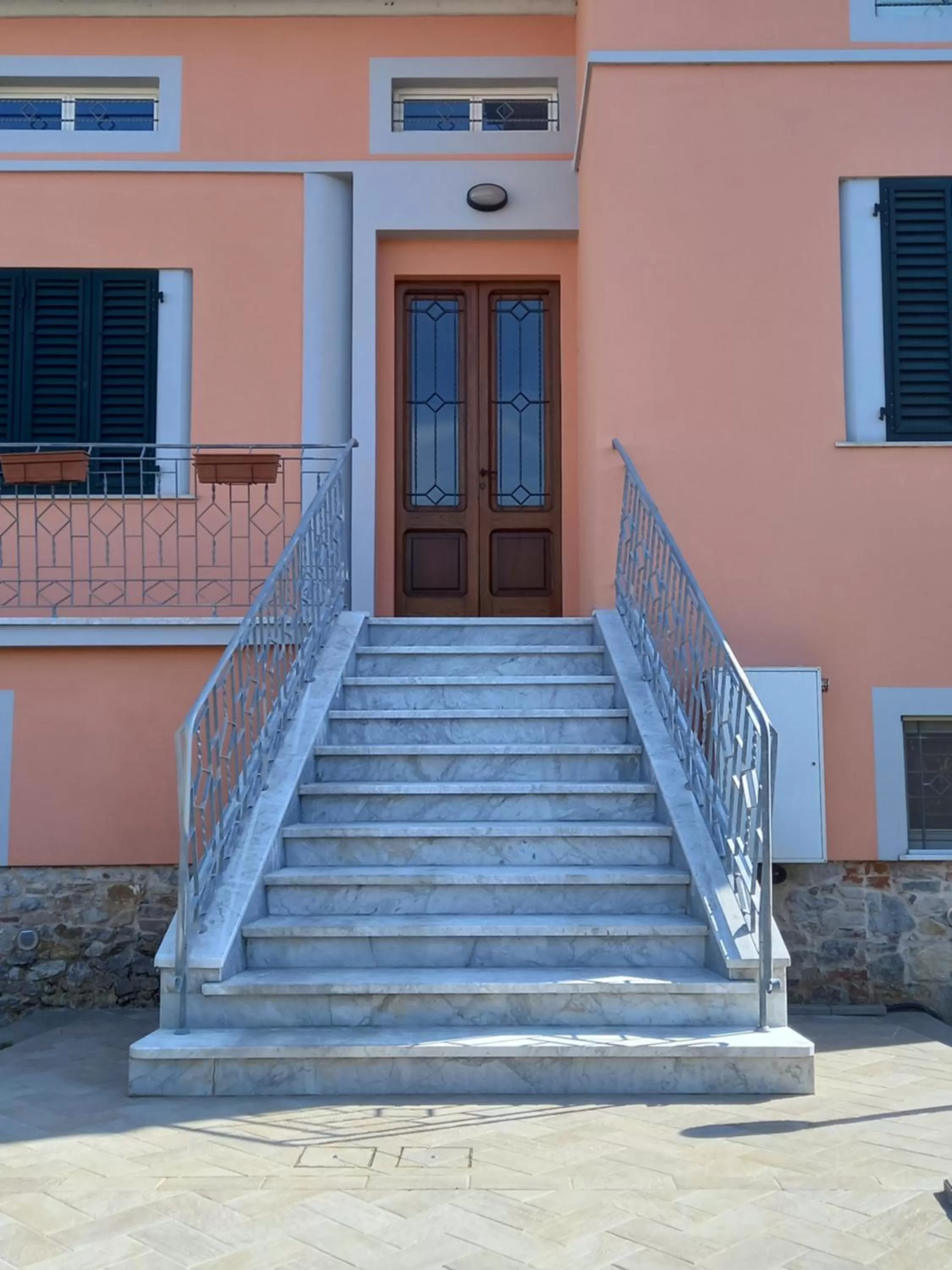Facade/entrance in BnB Villa Melany vicino Centro