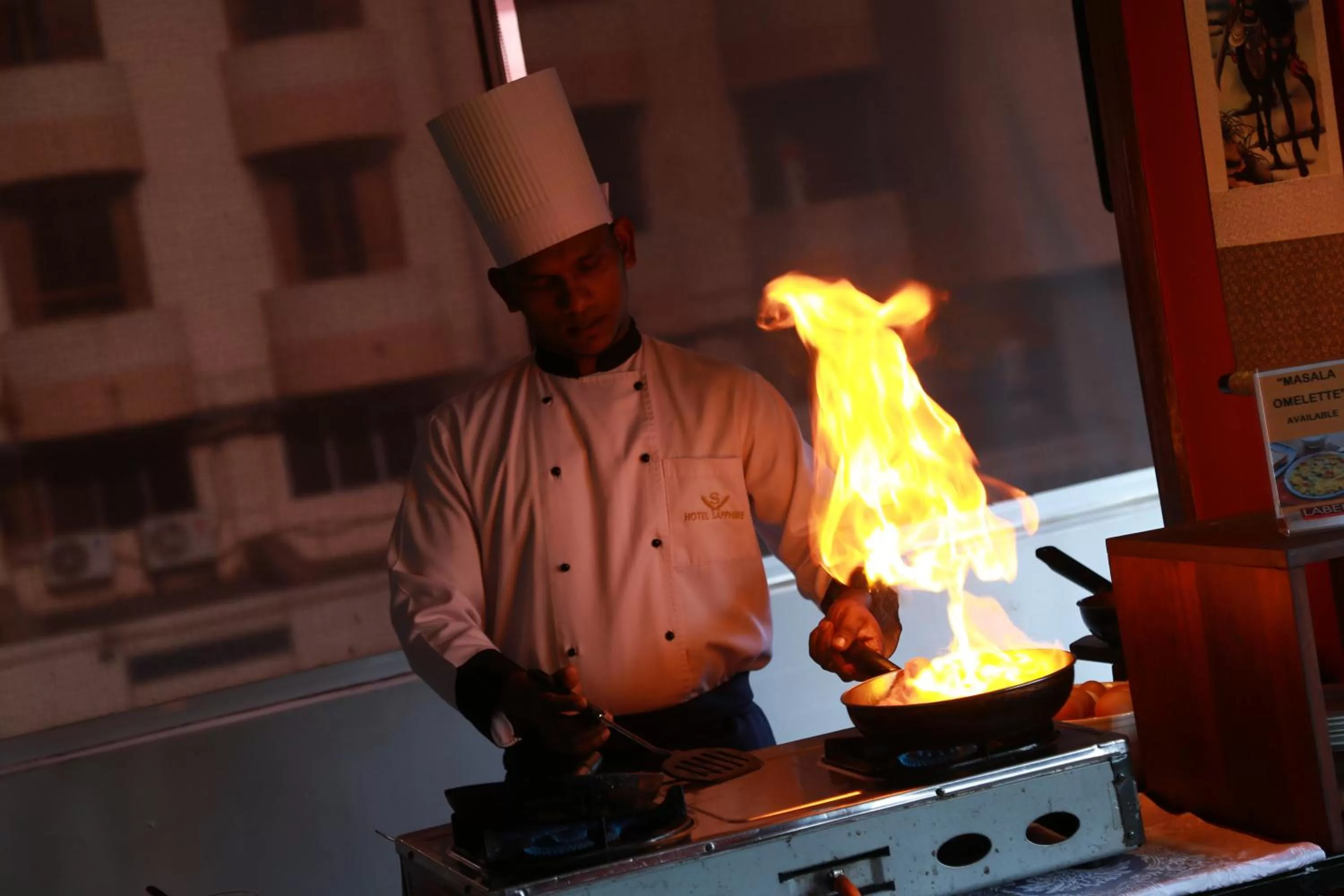 People in Hotel Sapphire