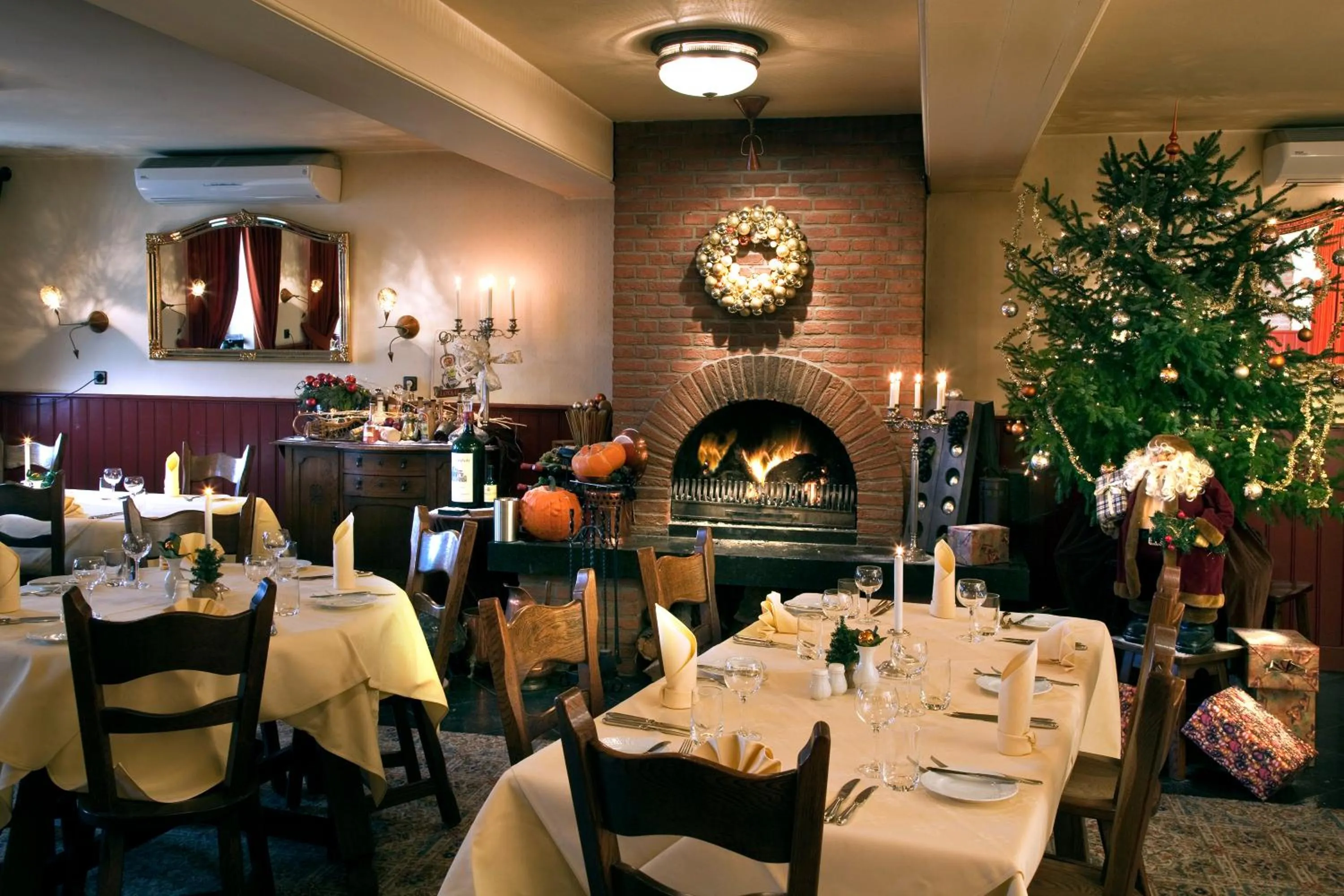 Restaurant/places to eat in Hotel Restaurant in den Hoof