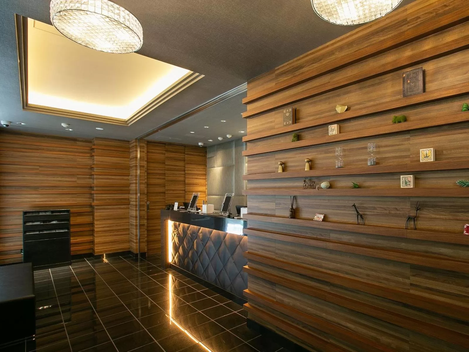 Lobby or reception in Hotel Oriental Express Osaka Shinsaibashi