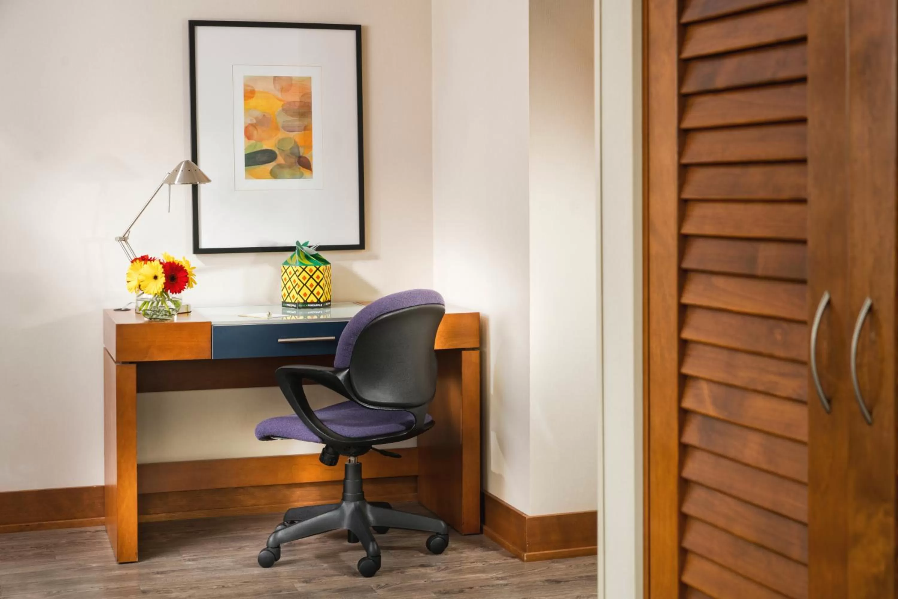 Area and facilities in Staypineapple, Watertown Hotel, University District Seattle