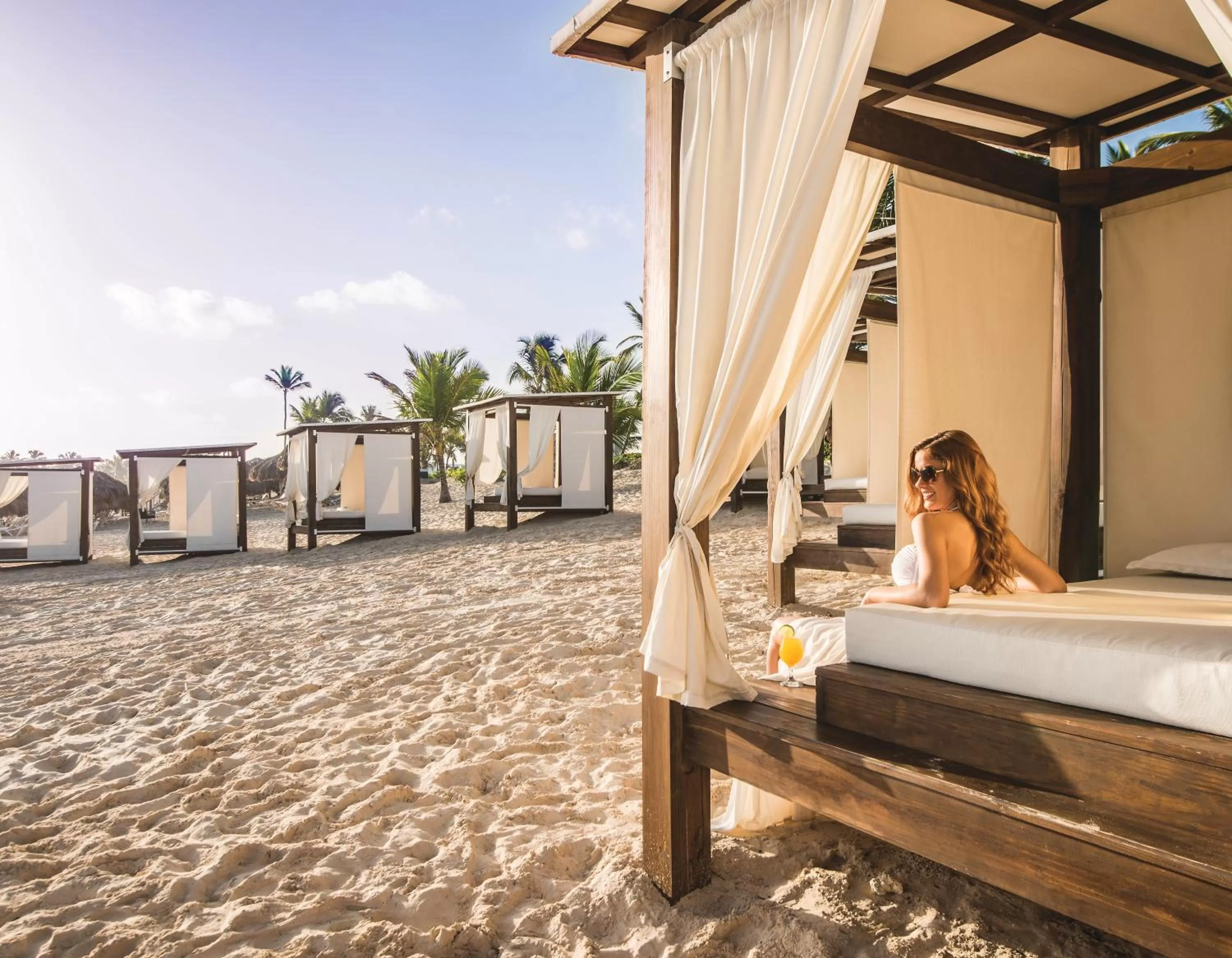 People in Hard Rock Hotel Riviera Maya - Heaven Adults Only - All Inclusive