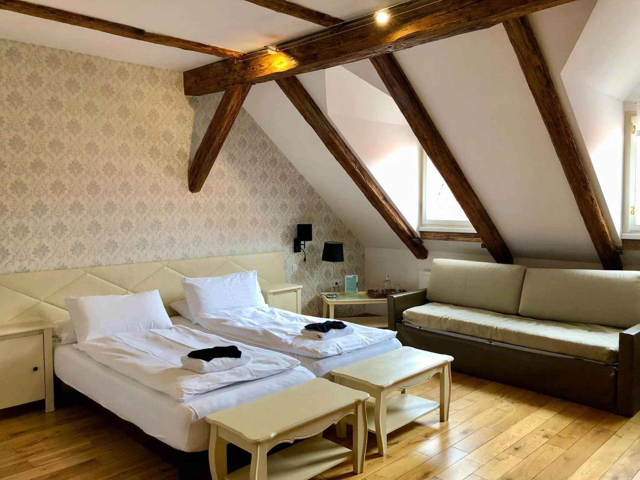 Bed in Dolce Vita Suites Boutique