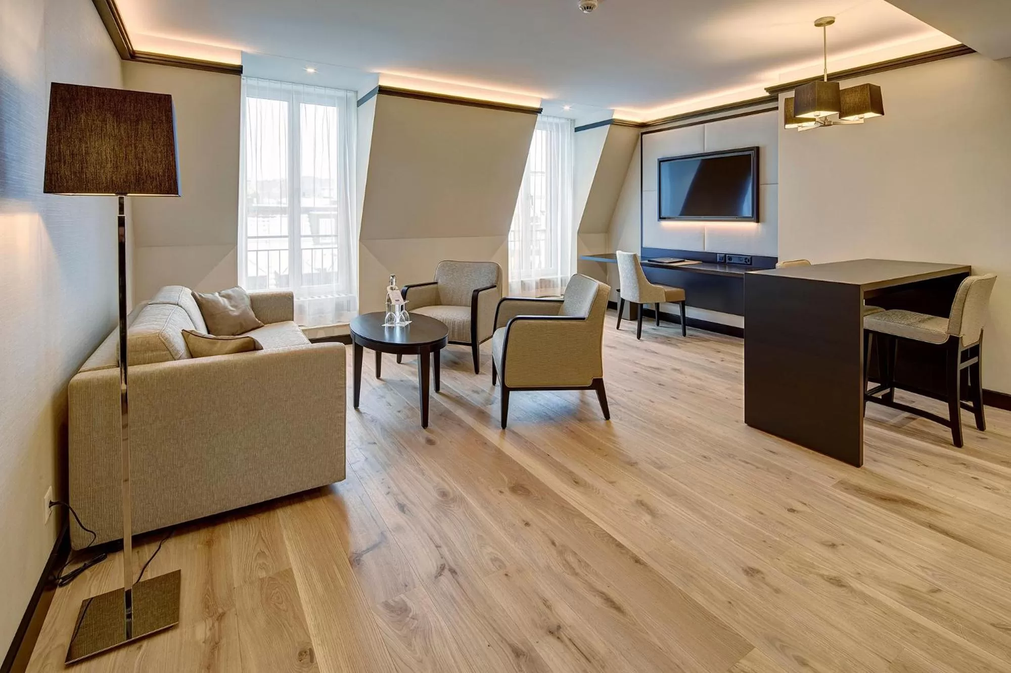 TV and multimedia in Hotel Monopol Luzern