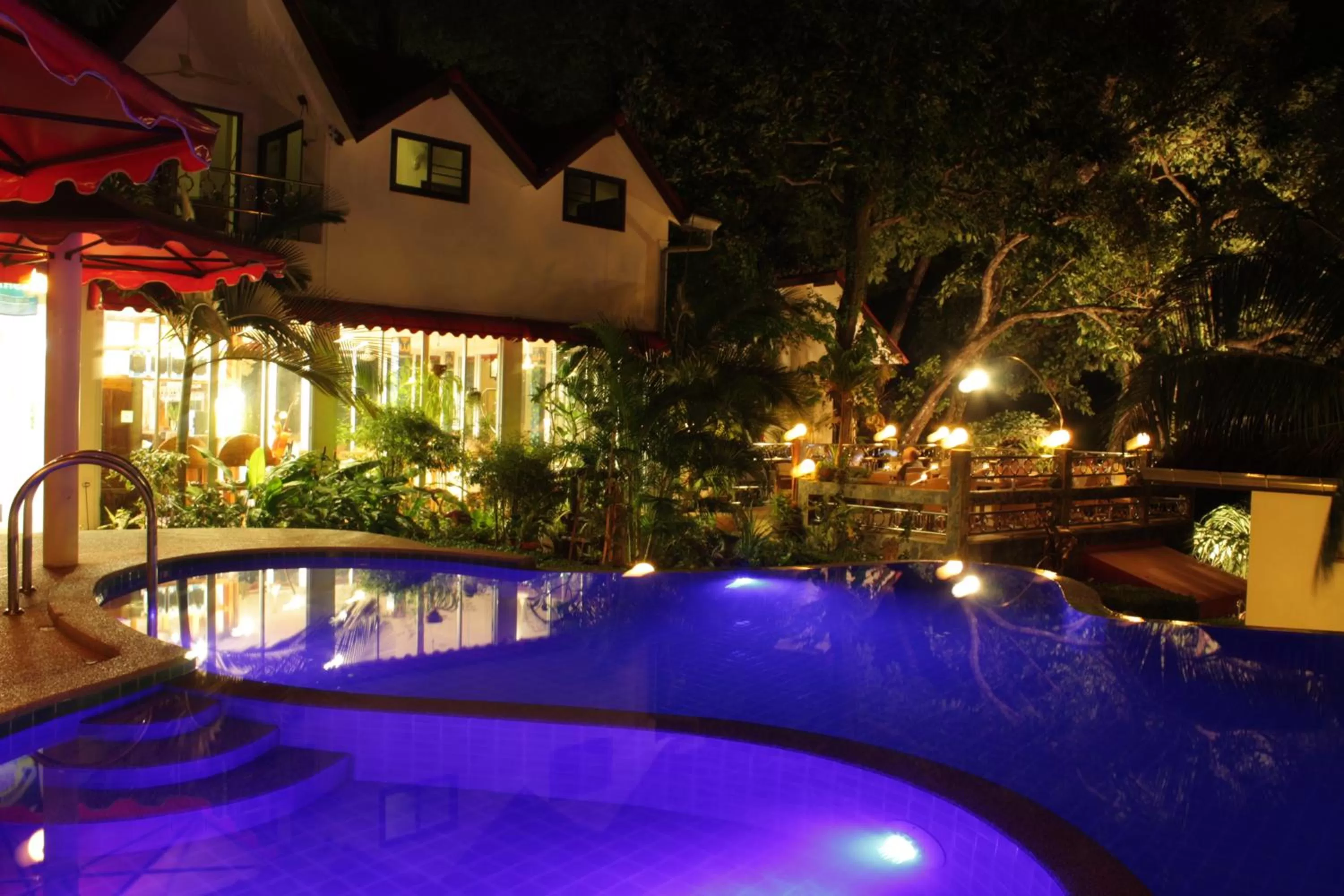 Swimming pool in Top Resort