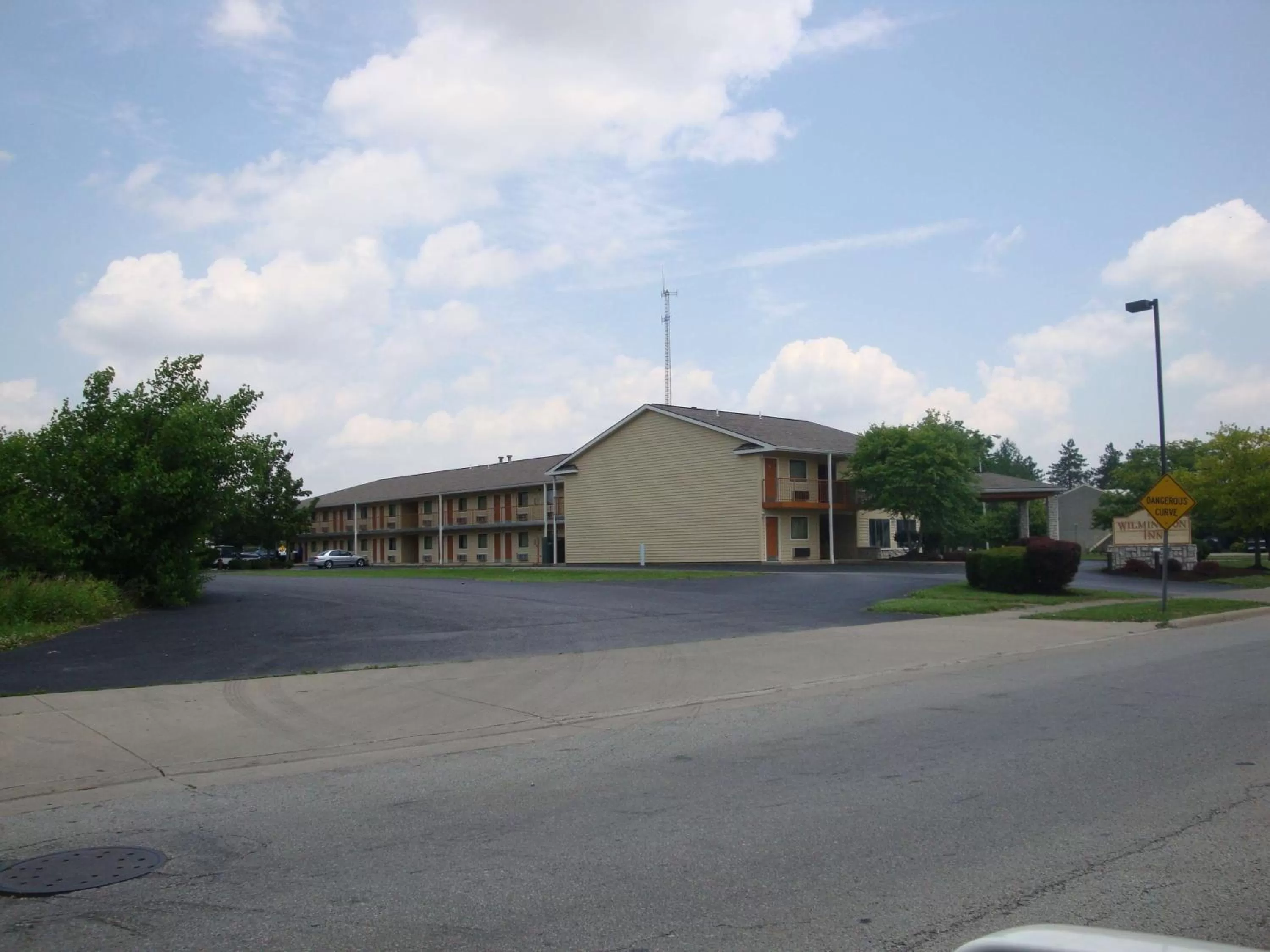 Property building in Wilmington Inn