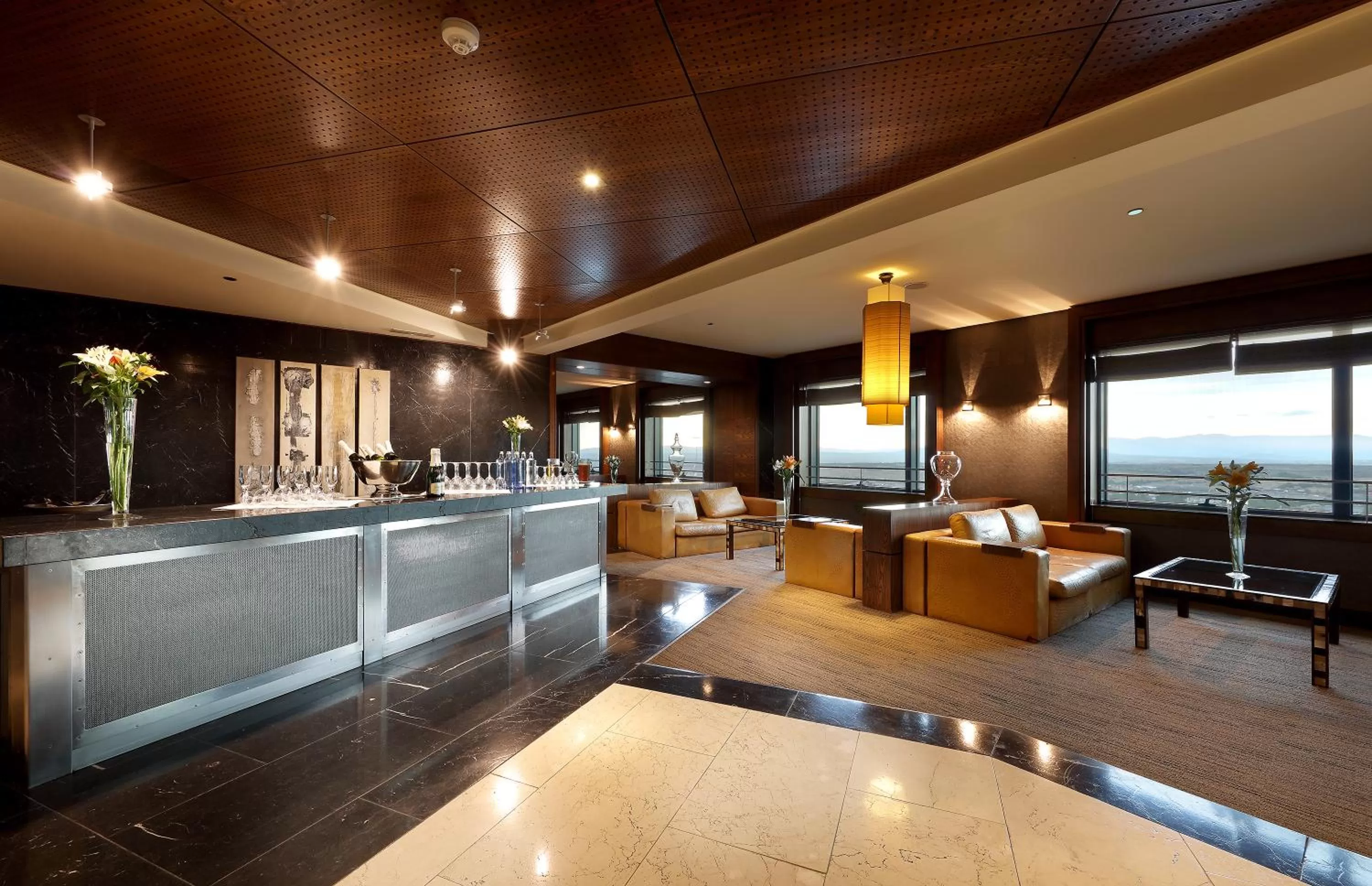 Lounge or bar in Eurostars Suites Mirasierra