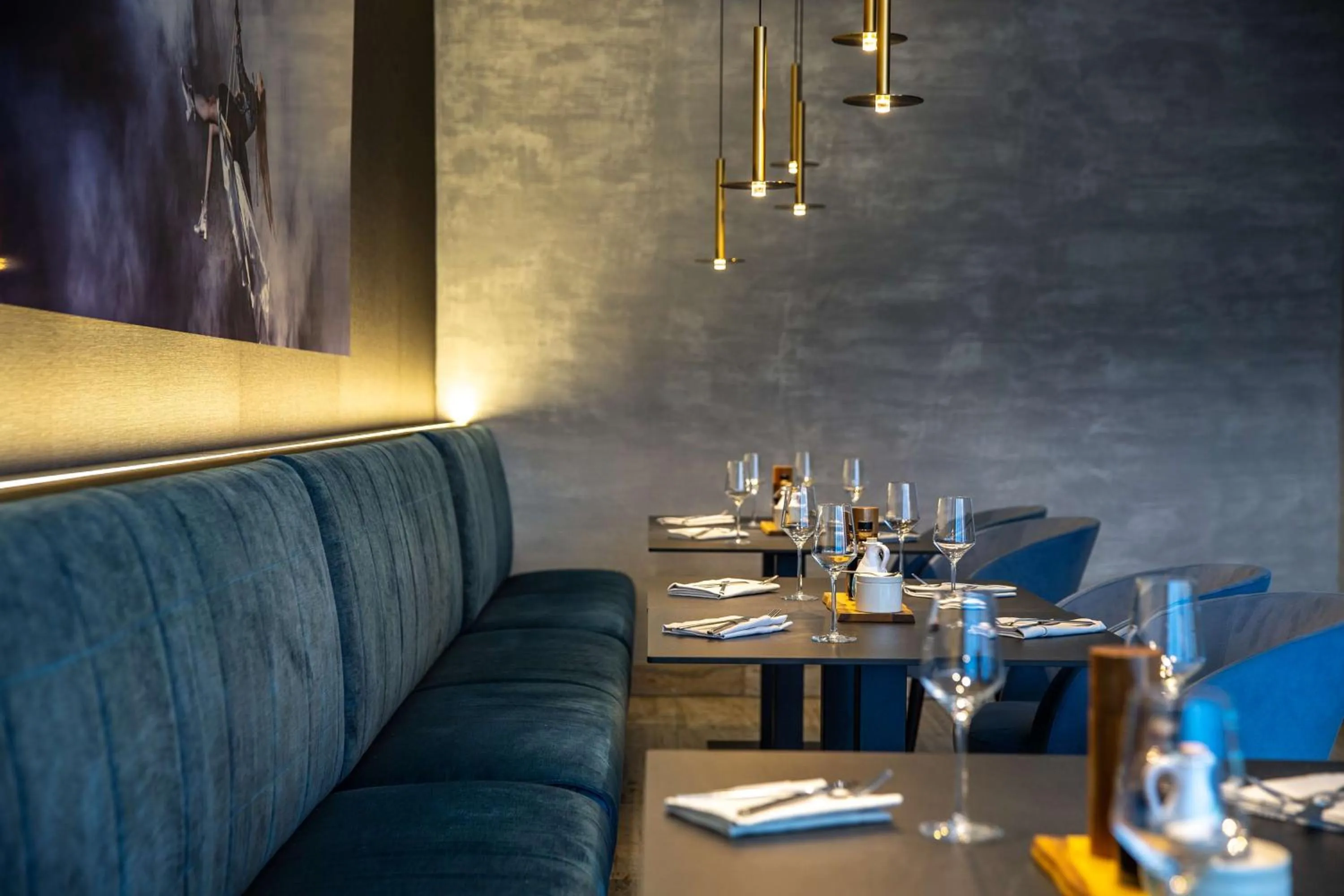 Restaurant/places to eat in Radisson Blu Hotel Köln