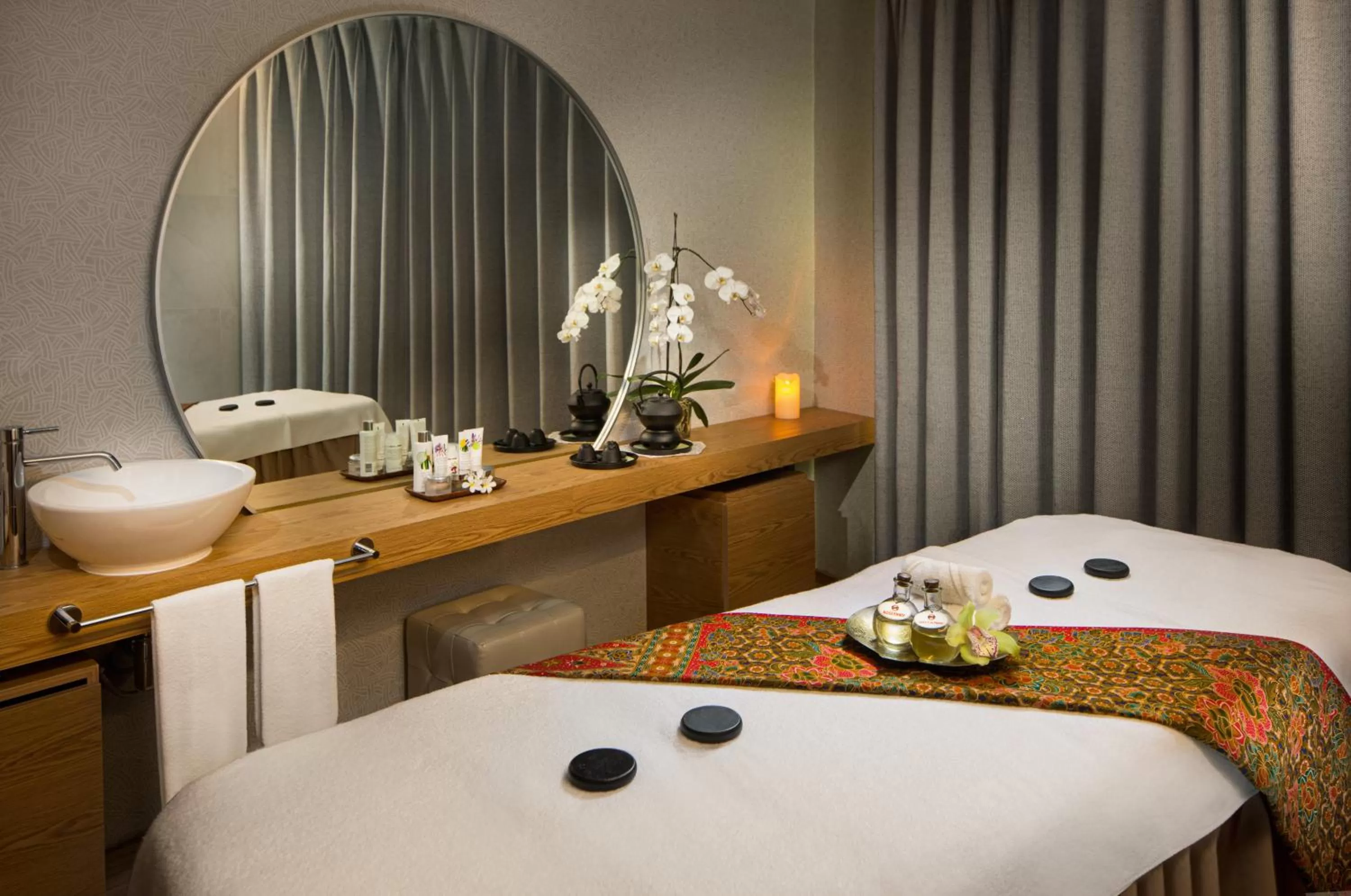 Massage, Bed in Millennium Place Barsha Heights Hotel