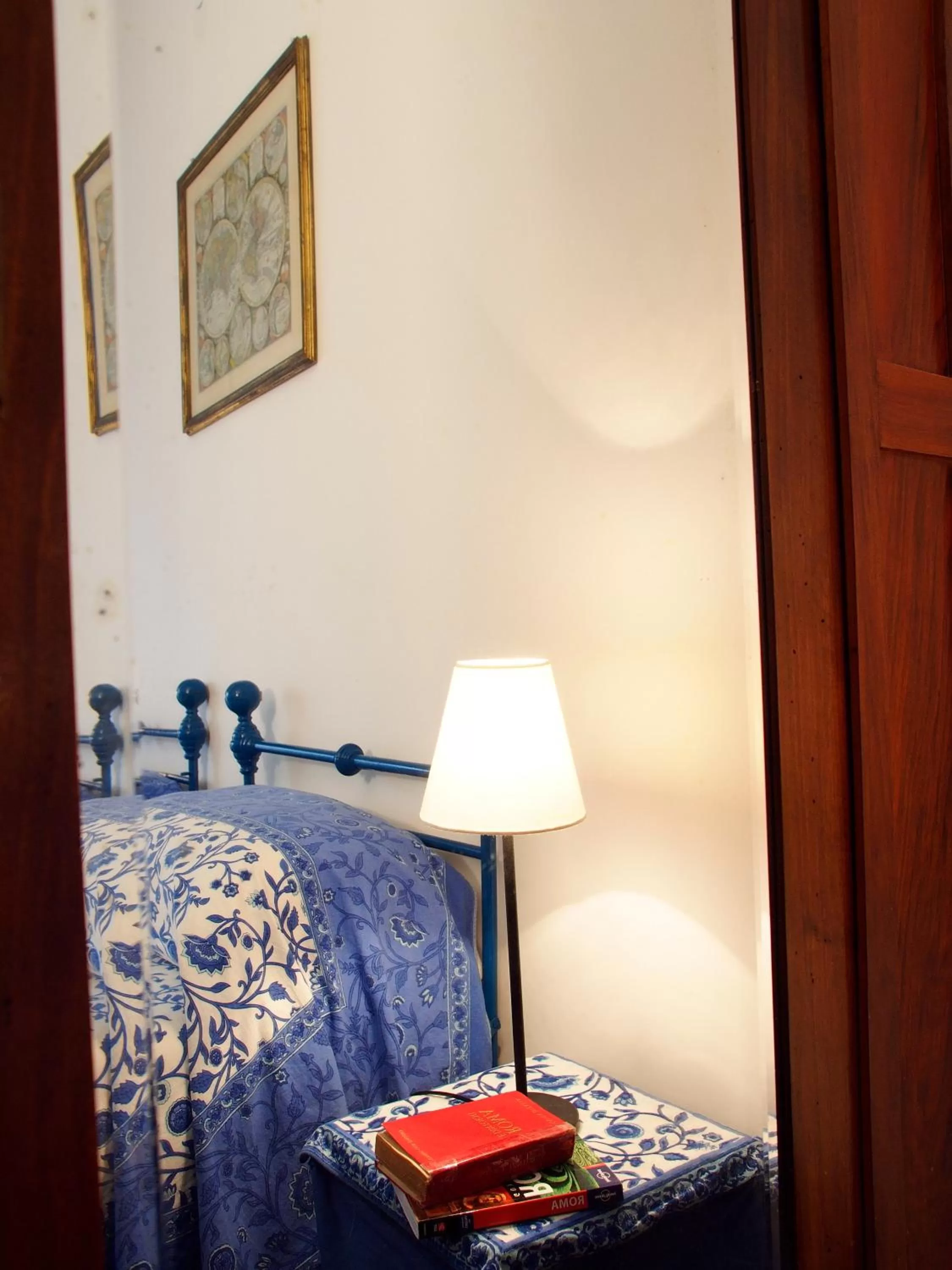 Bedroom, Bed in 2 Passi Da