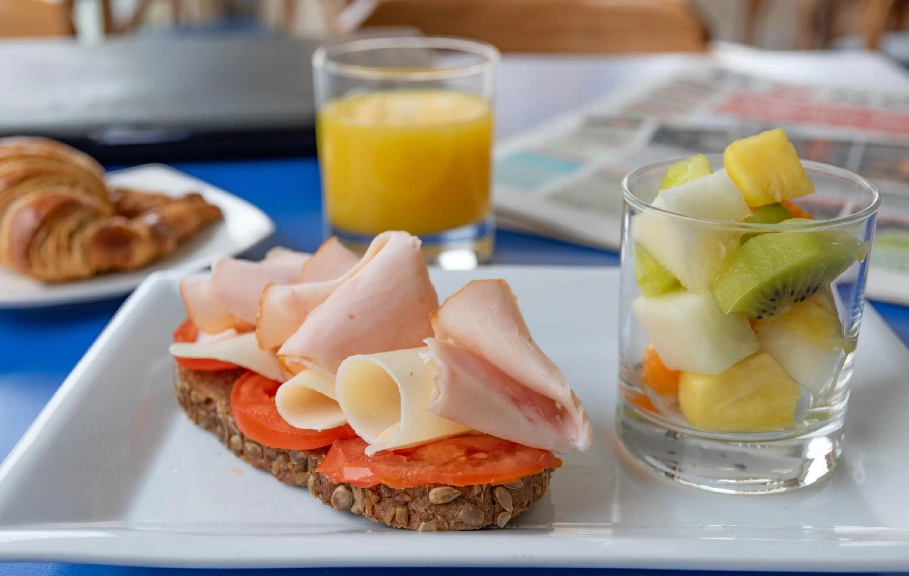 Buffet breakfast in Hotel J. Balmes Vic