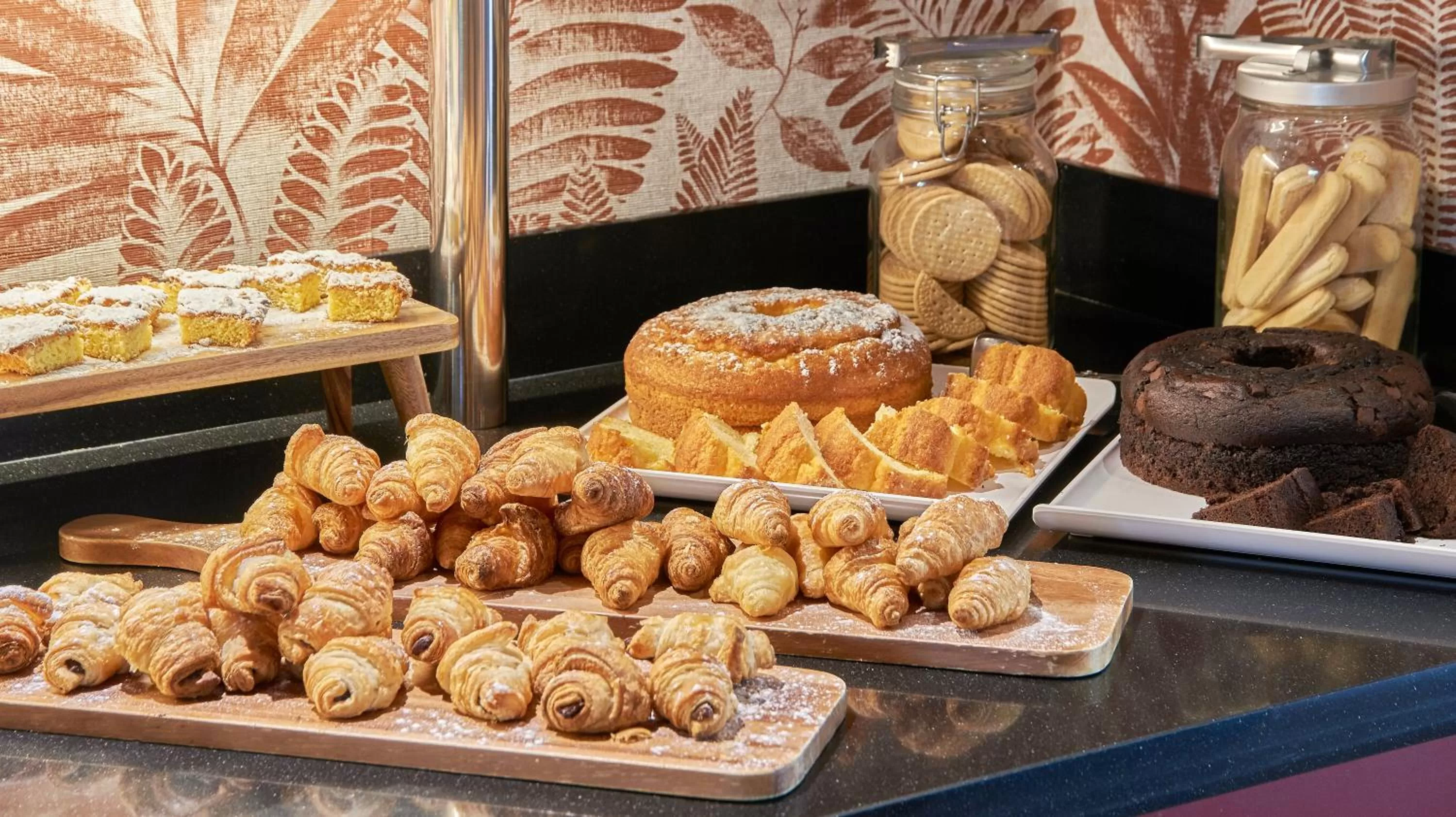 Breakfast in The Moods Oasis