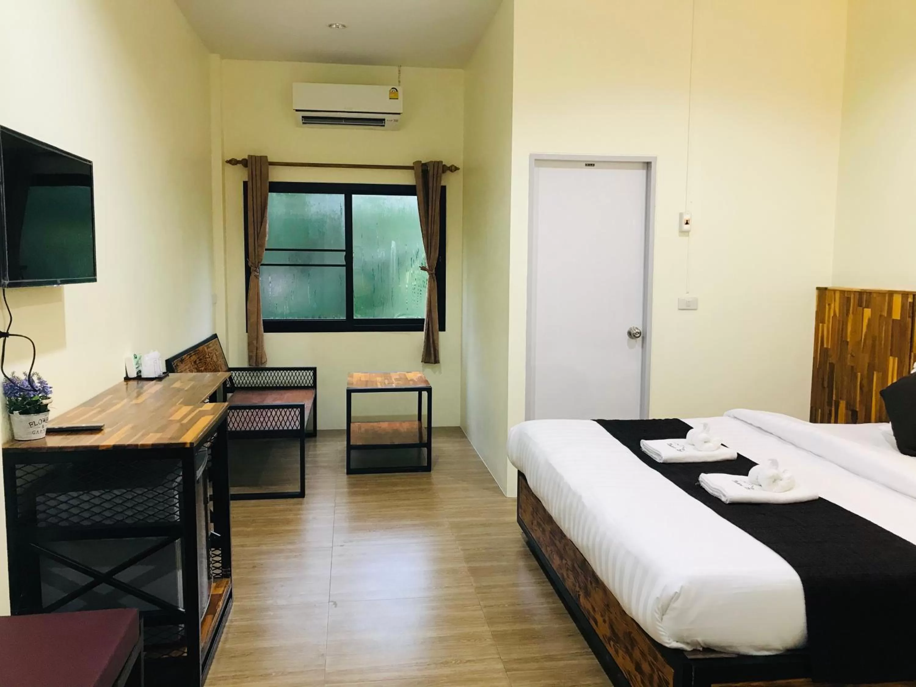 Budget Double Room in Khao Sok Nature Place - SHA Certified