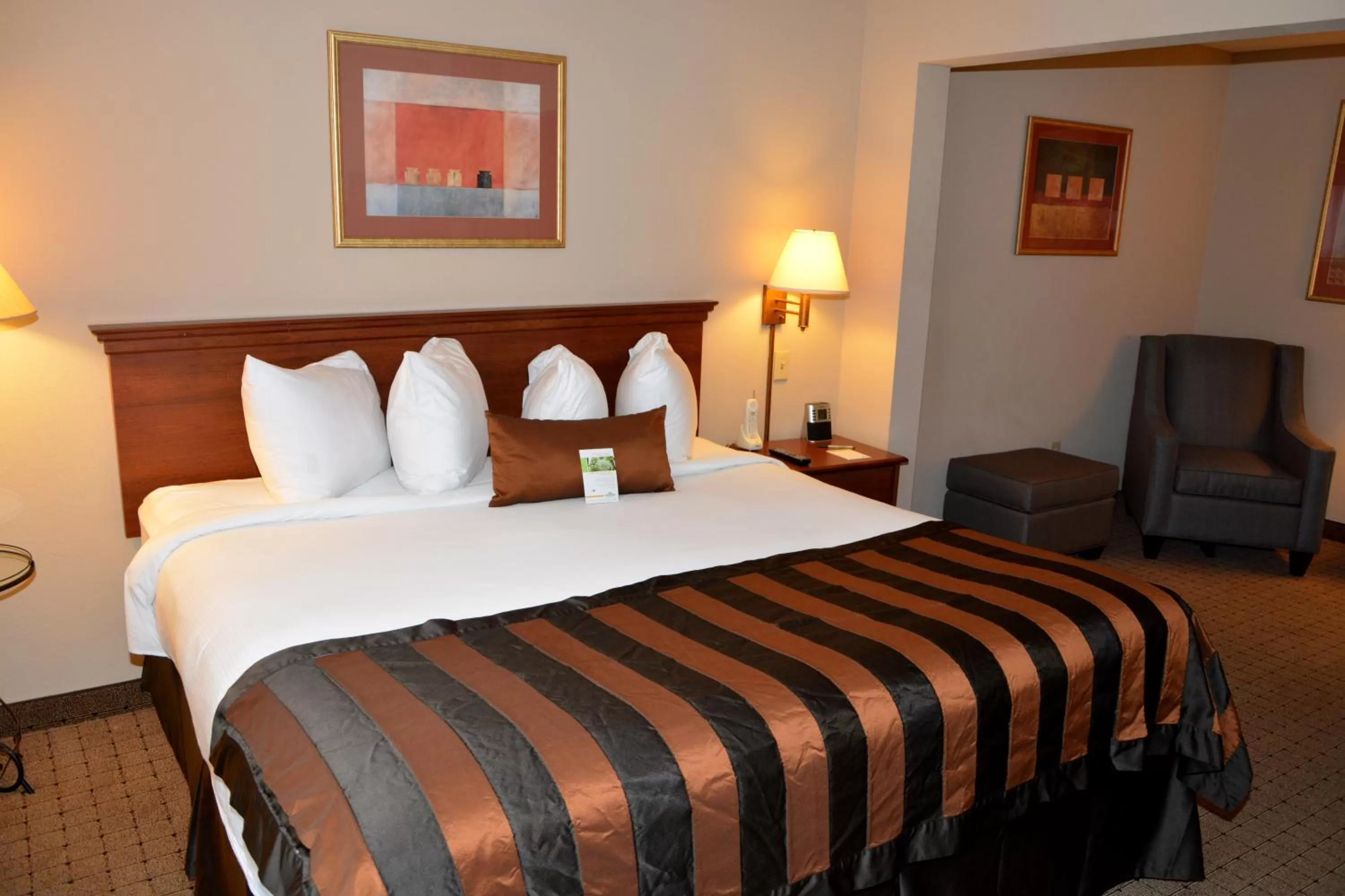 Bed in Wingate by Wyndham West Monroe