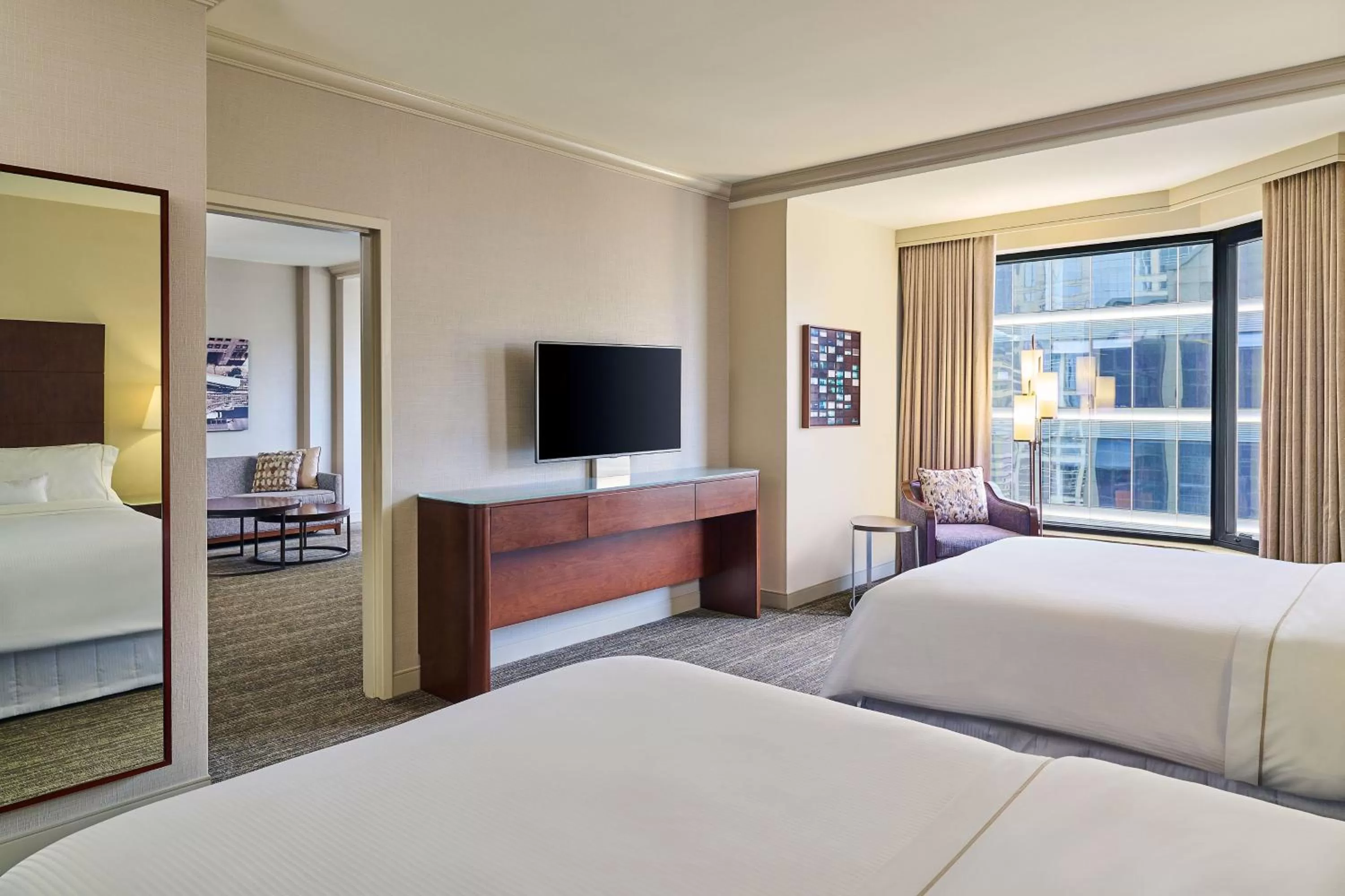 Bedroom, Bed in The Westin Chicago River North