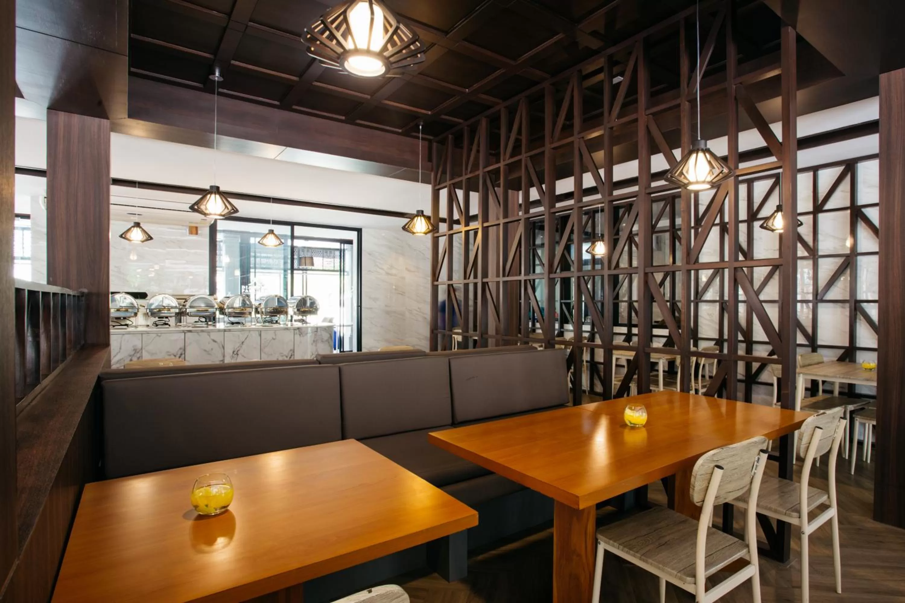 Restaurant/places to eat in Diamond Park Inn Chiangrai & Resort