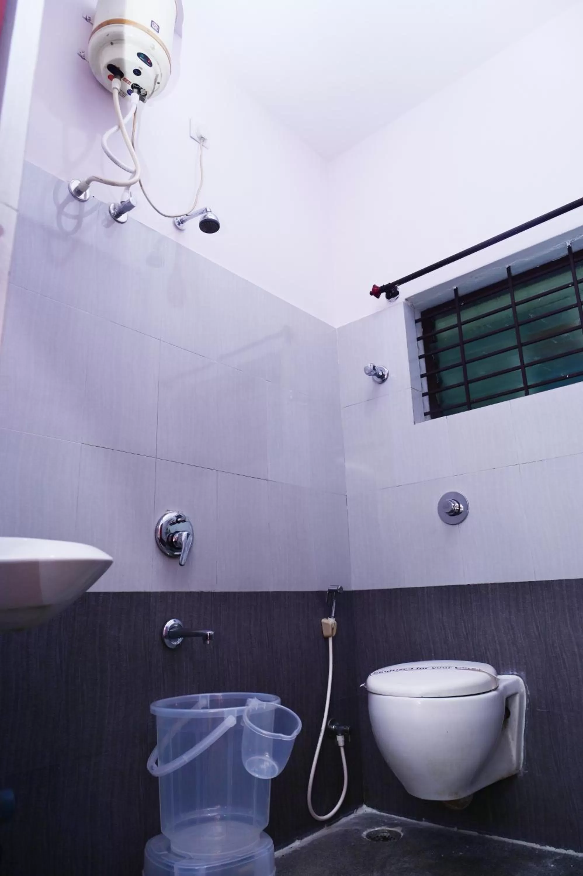 Bathroom in Hotel Stay Shine