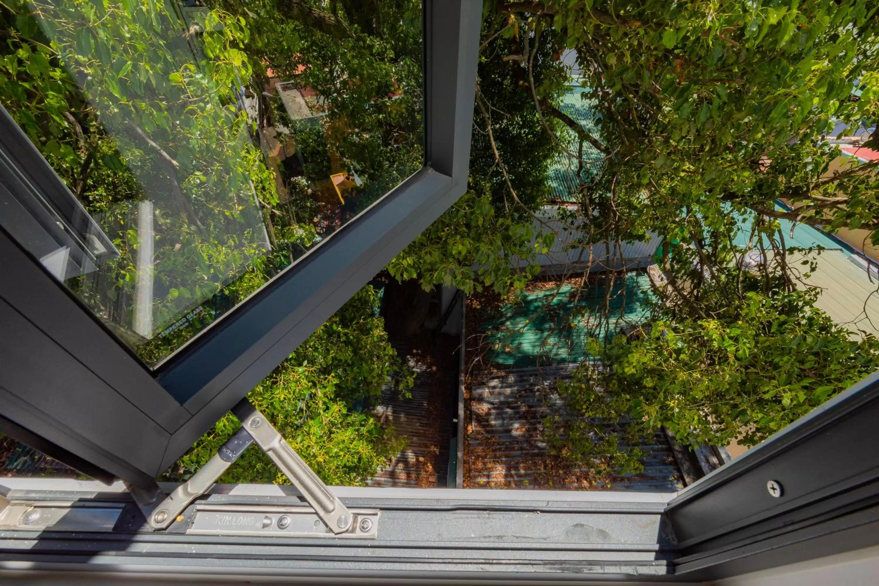 Balcony/Terrace in Khanh Uyen 3 Hotel