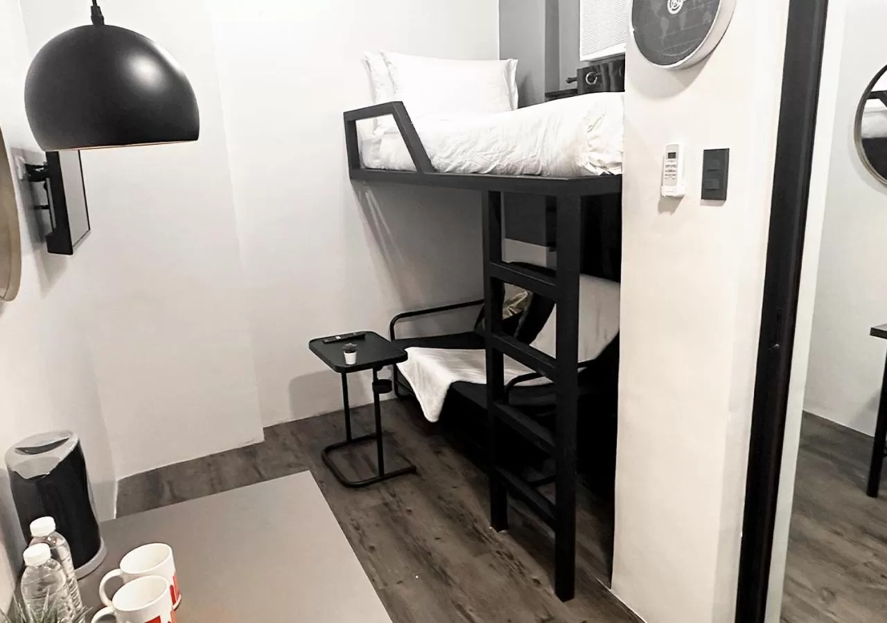 Bed in mySTAY Hotel BGC South