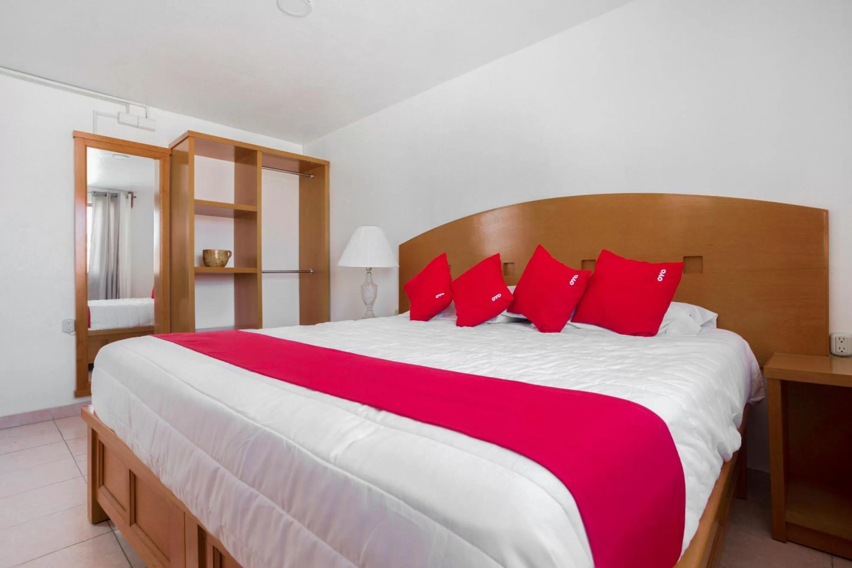 Bedroom in OYO Hotel Montes, Atlixco Puebla