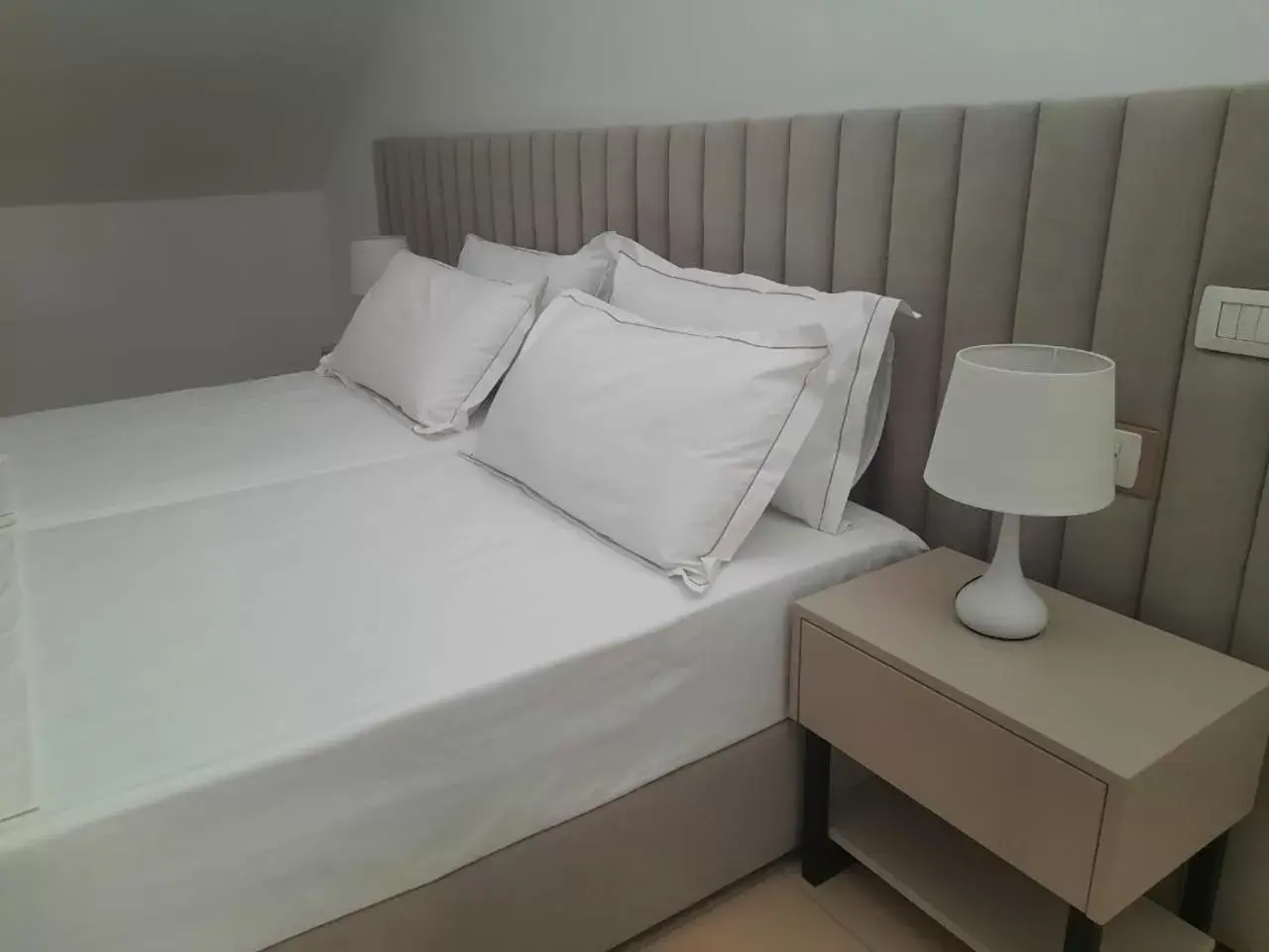 Budget Double Room in Guesthouse "PELIVANI" Budget Double Room in Guesthouse "PELIVANI"