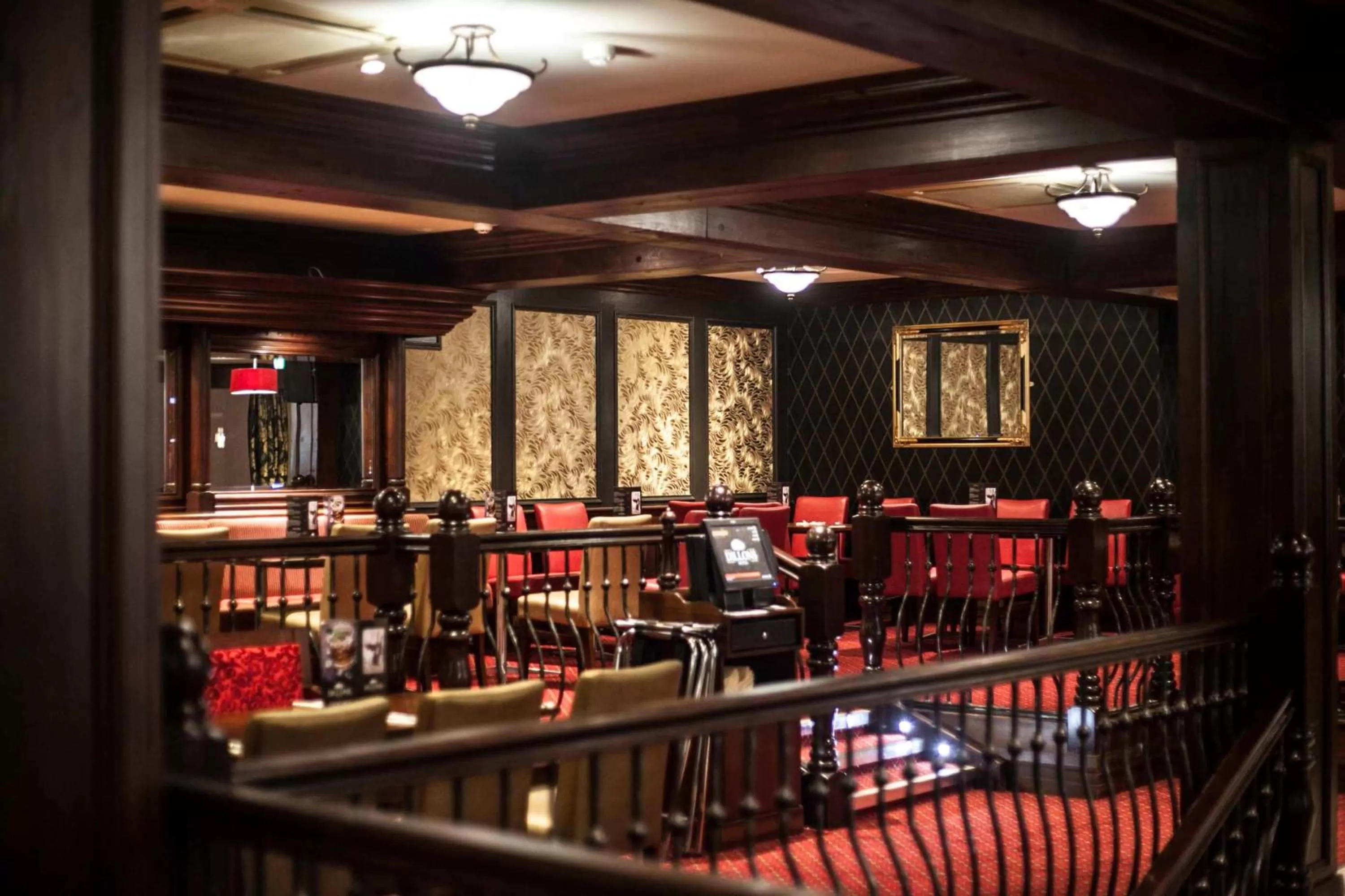 Restaurant/places to eat in Dillon’s Hotel