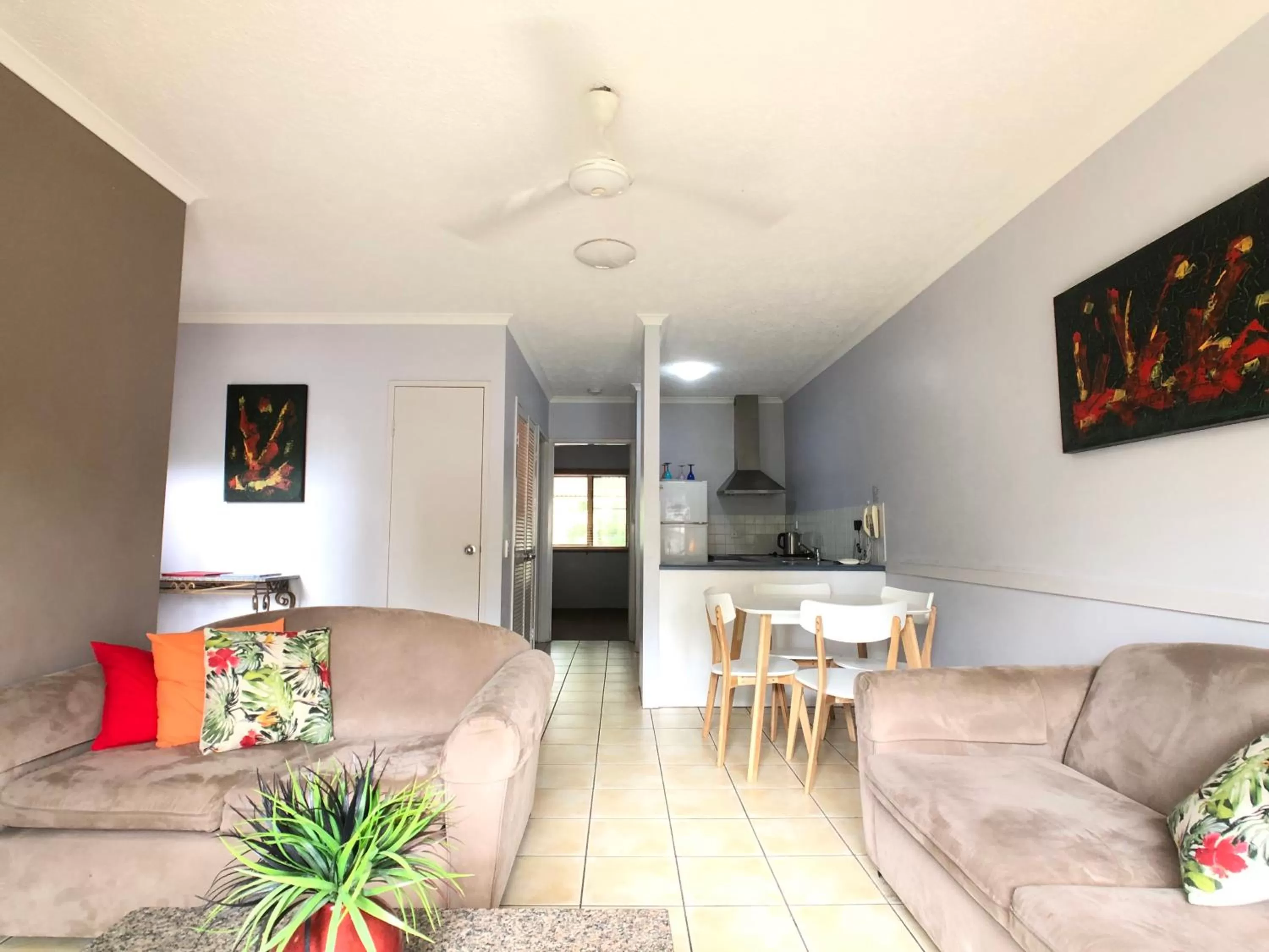 Living room in Cairns Beach Resort