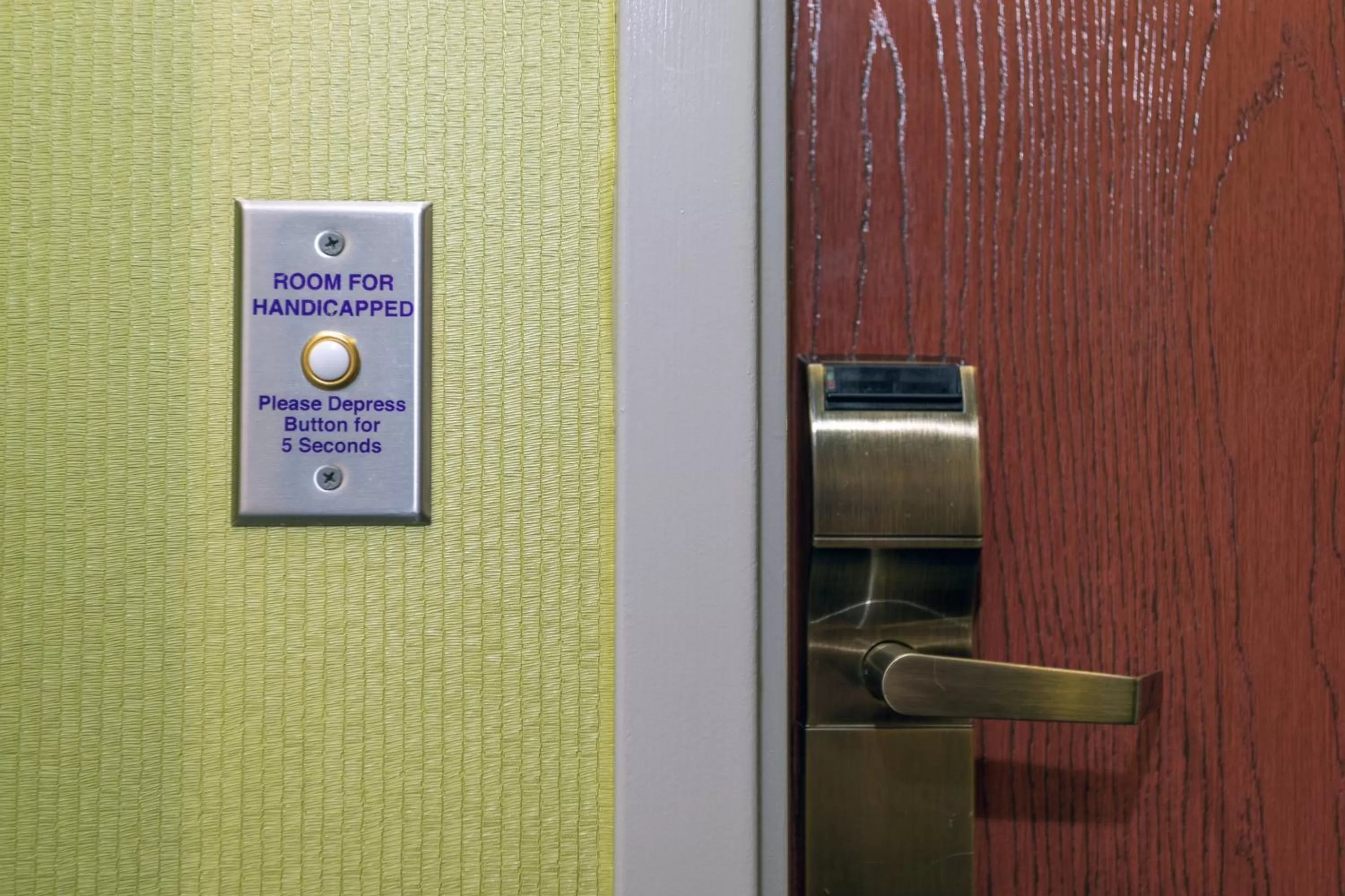 Photo of the whole room in Holiday Inn Express Hotel & Suites Athens by IHG