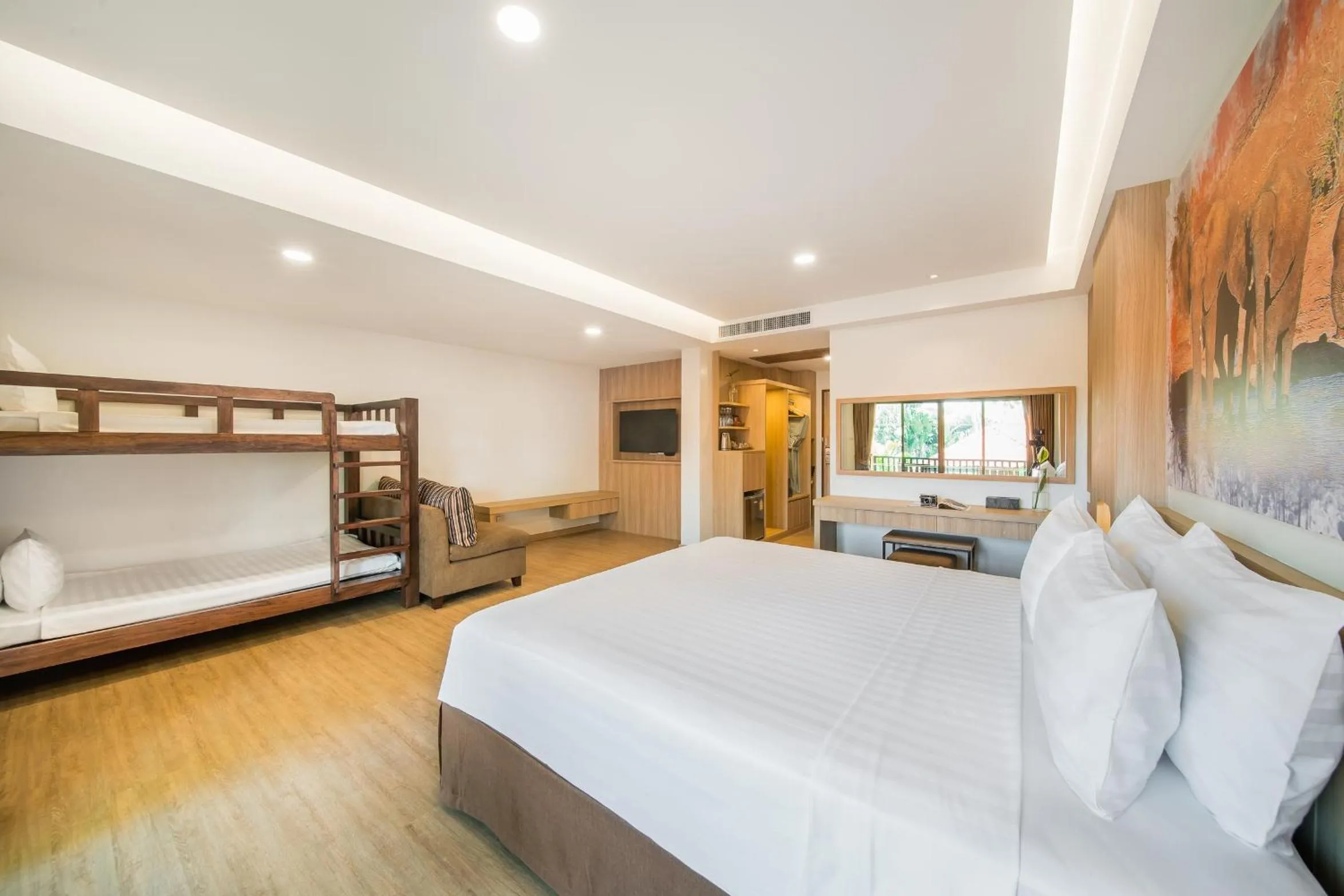 Photo of the whole room, Bed in Chaba Cabana Beach Resort