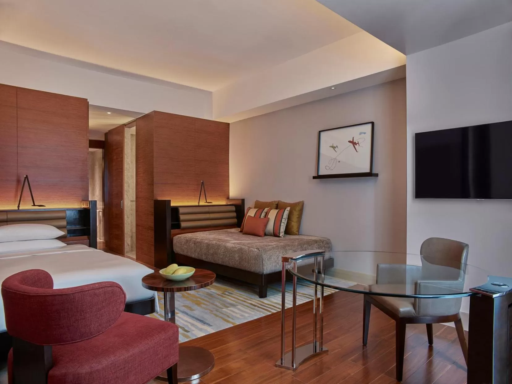 Bed in Grand Hyatt Manila