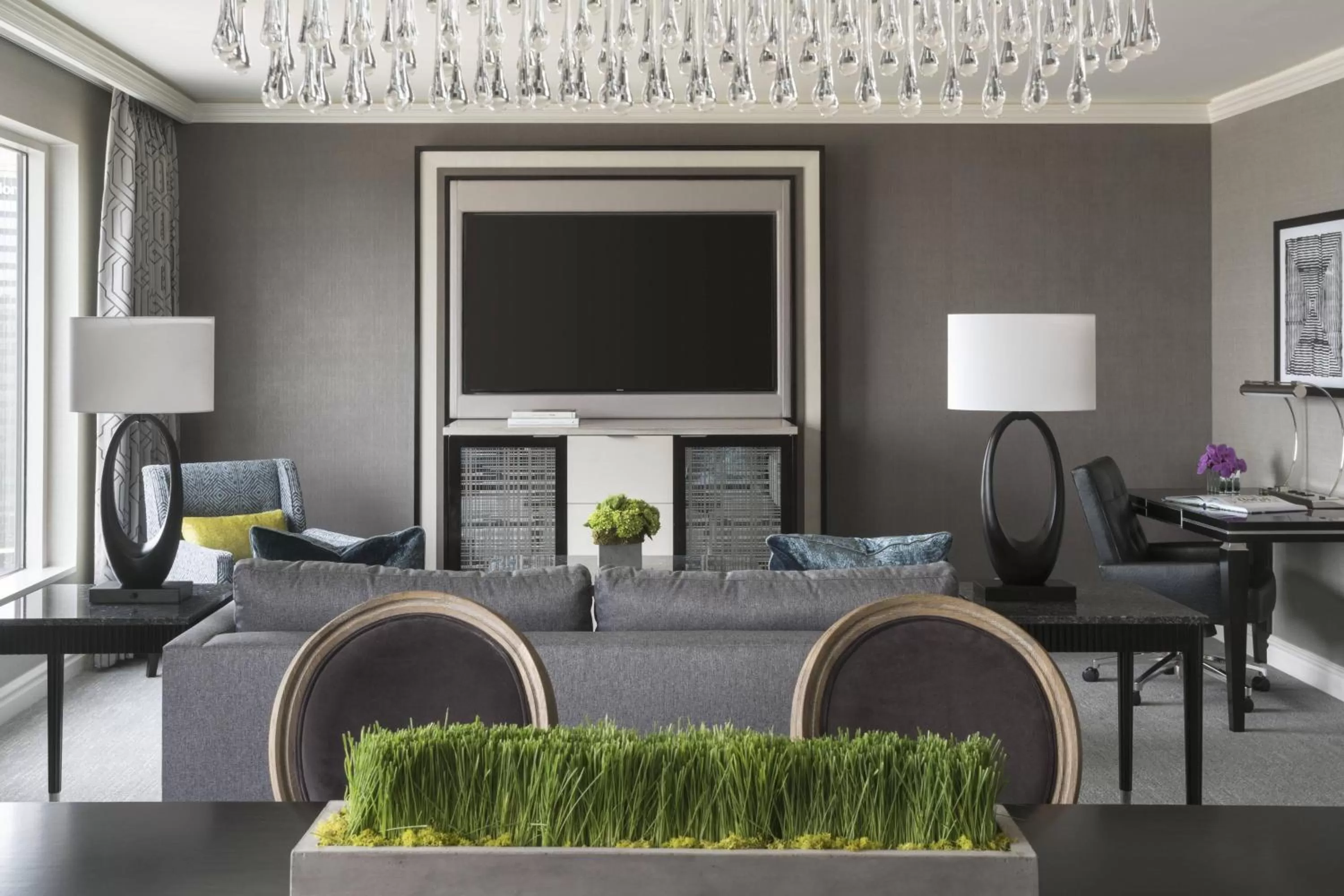 Living room in The Ritz-Carlton, Cleveland