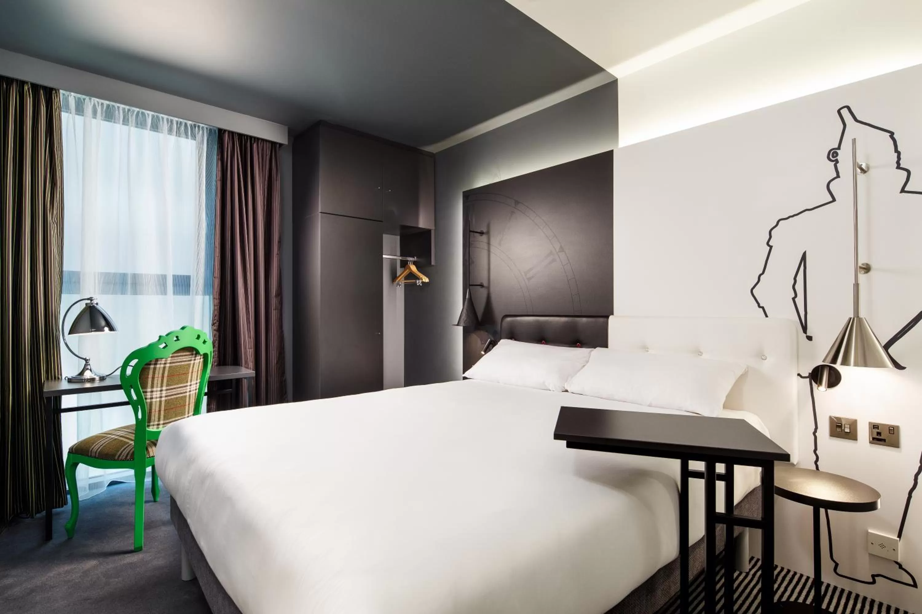 Photo of the whole room, Bed in ibis Styles London Southwark - near Borough Market