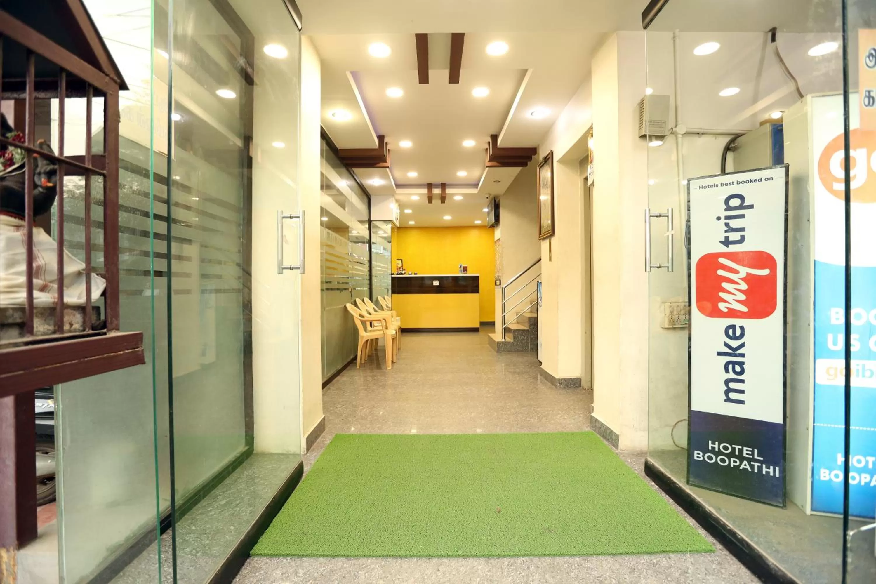 Property building in HOTEL BOOPATHI Madurai