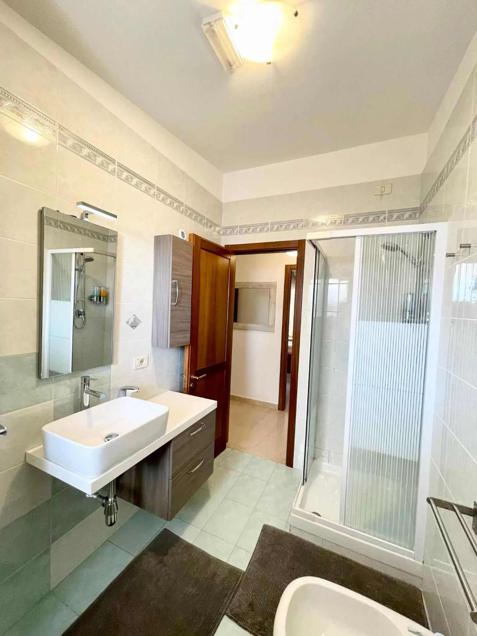 Shower in B&B Le Saline