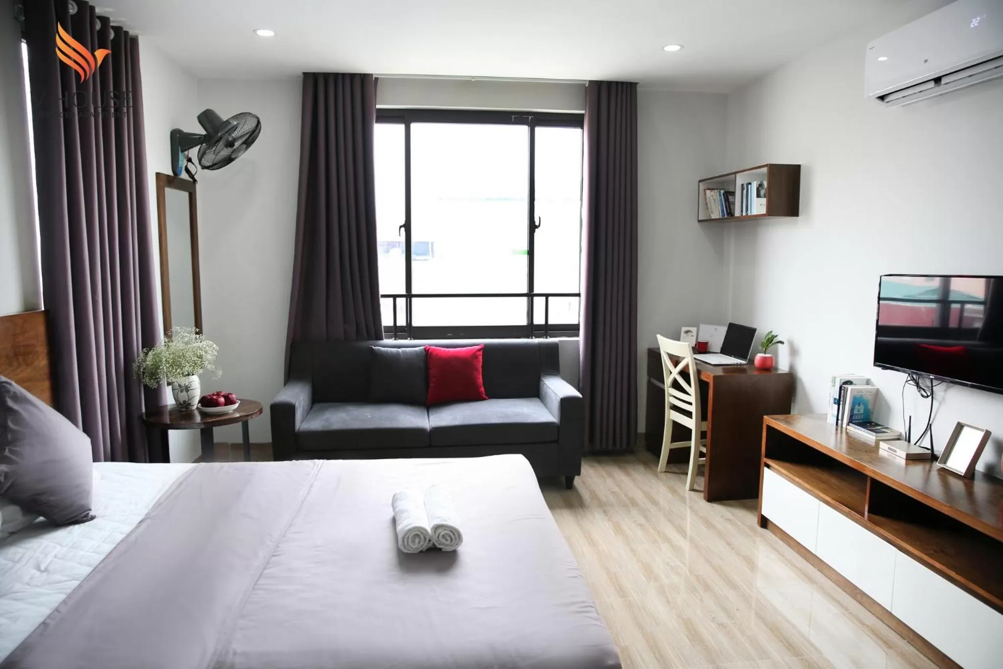 Bedroom, Bed in V House 6 Serviced Apartment