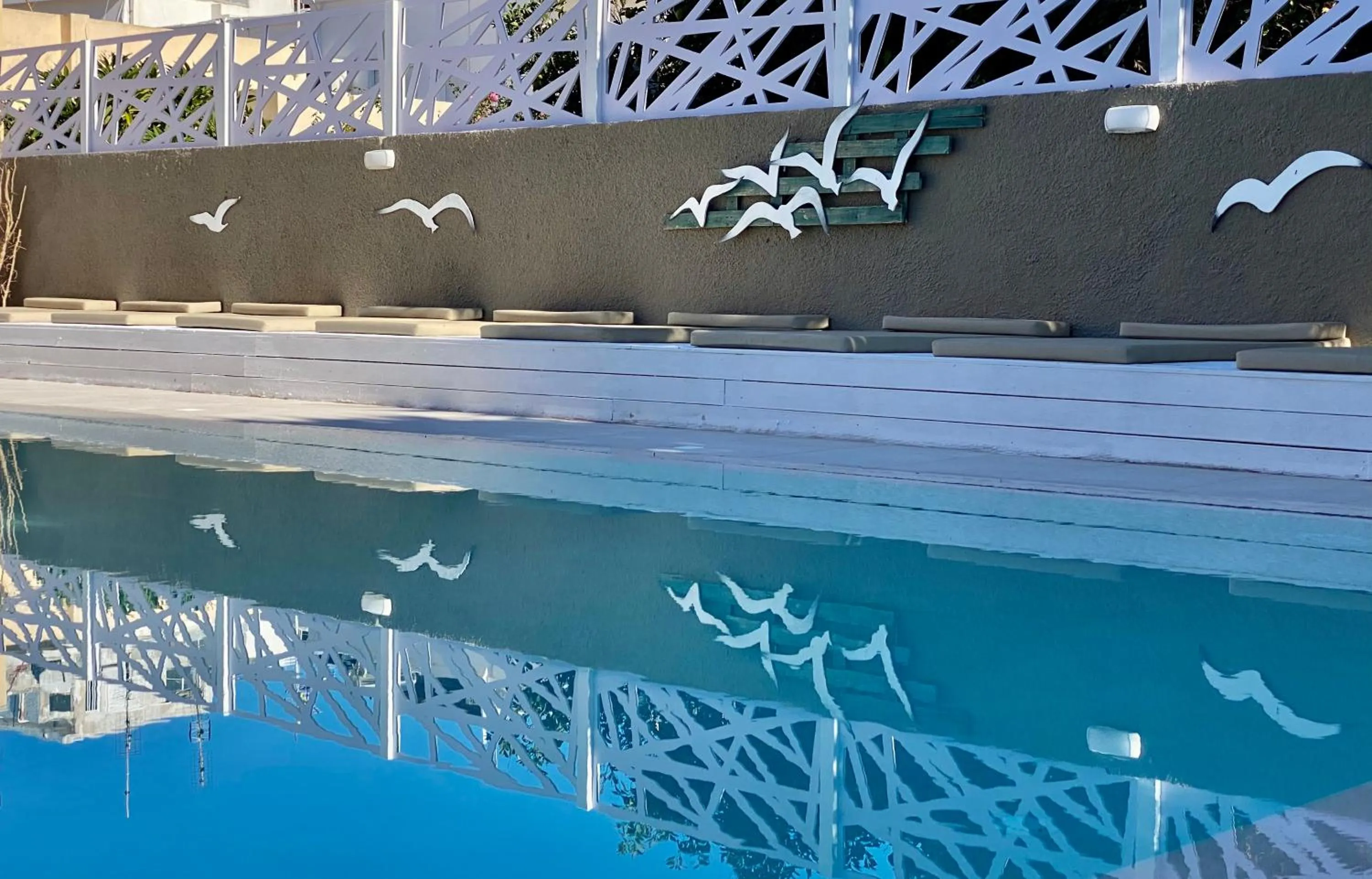 Swimming pool in Europa Hotel