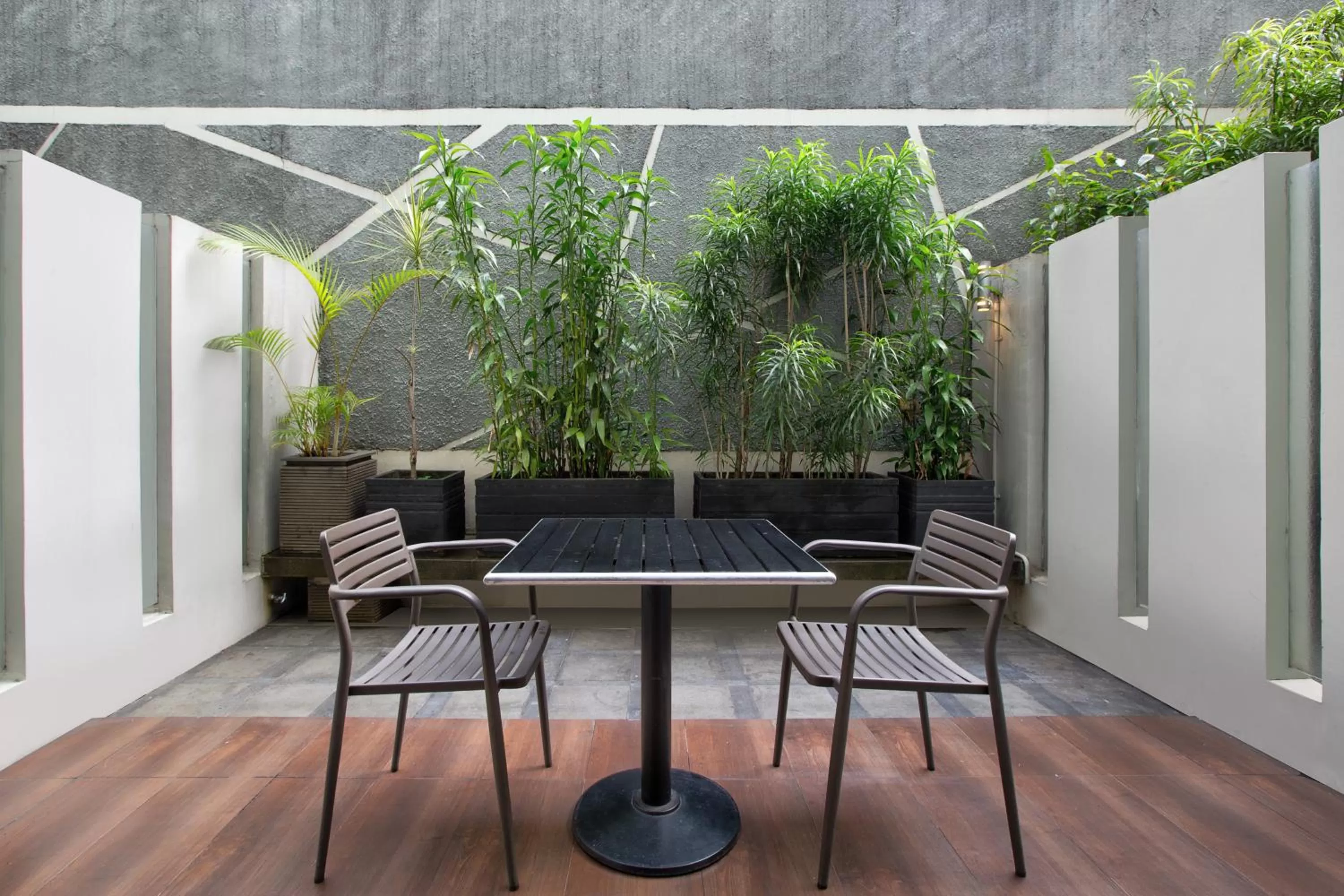 Balcony/Terrace in Holiday Inn Bandung Pasteur by IHG