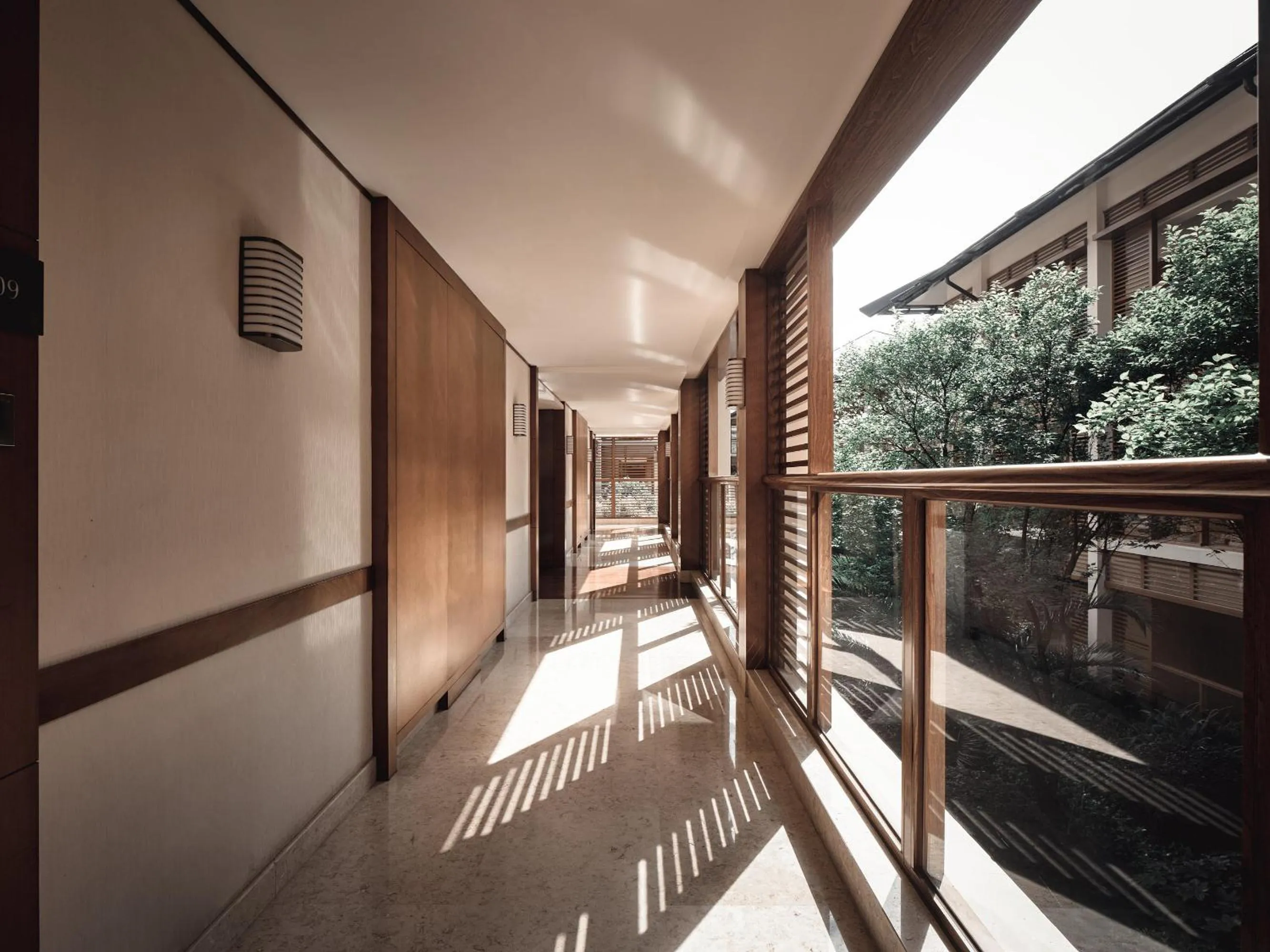 Property building in HUALUXE Hotels & Resorts Kunming